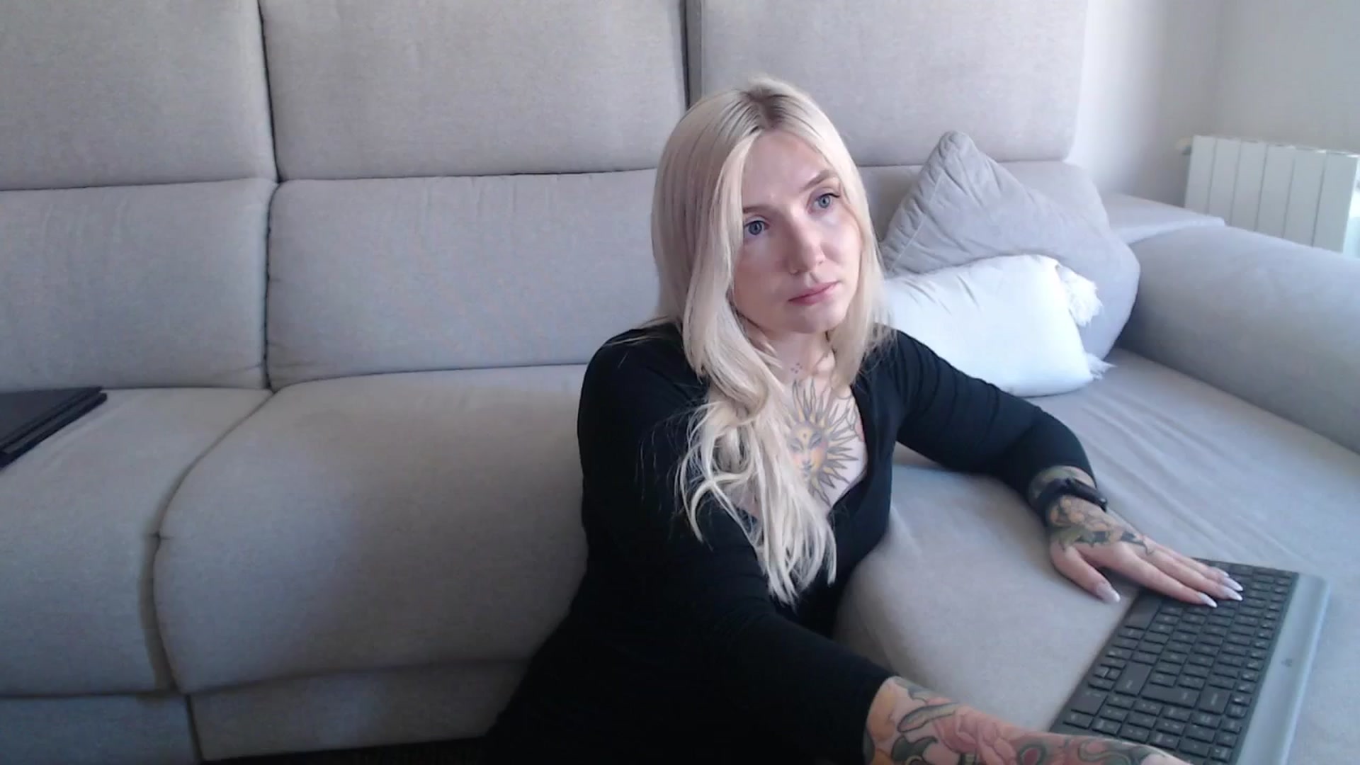 Gallery image thumbnail from Tattoo_bbgirl's myfreecams stream on, 09/22/2025, 11:39 image 4 of 20