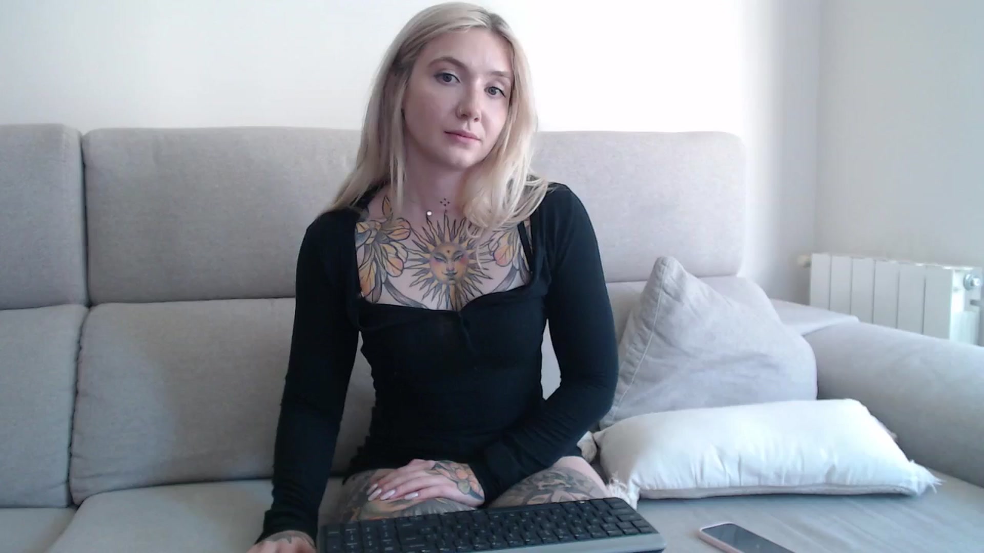 Gallery image thumbnail from Tattoo_bbgirl's myfreecams stream on, 09/22/2025, 13:54 image 16 of 20