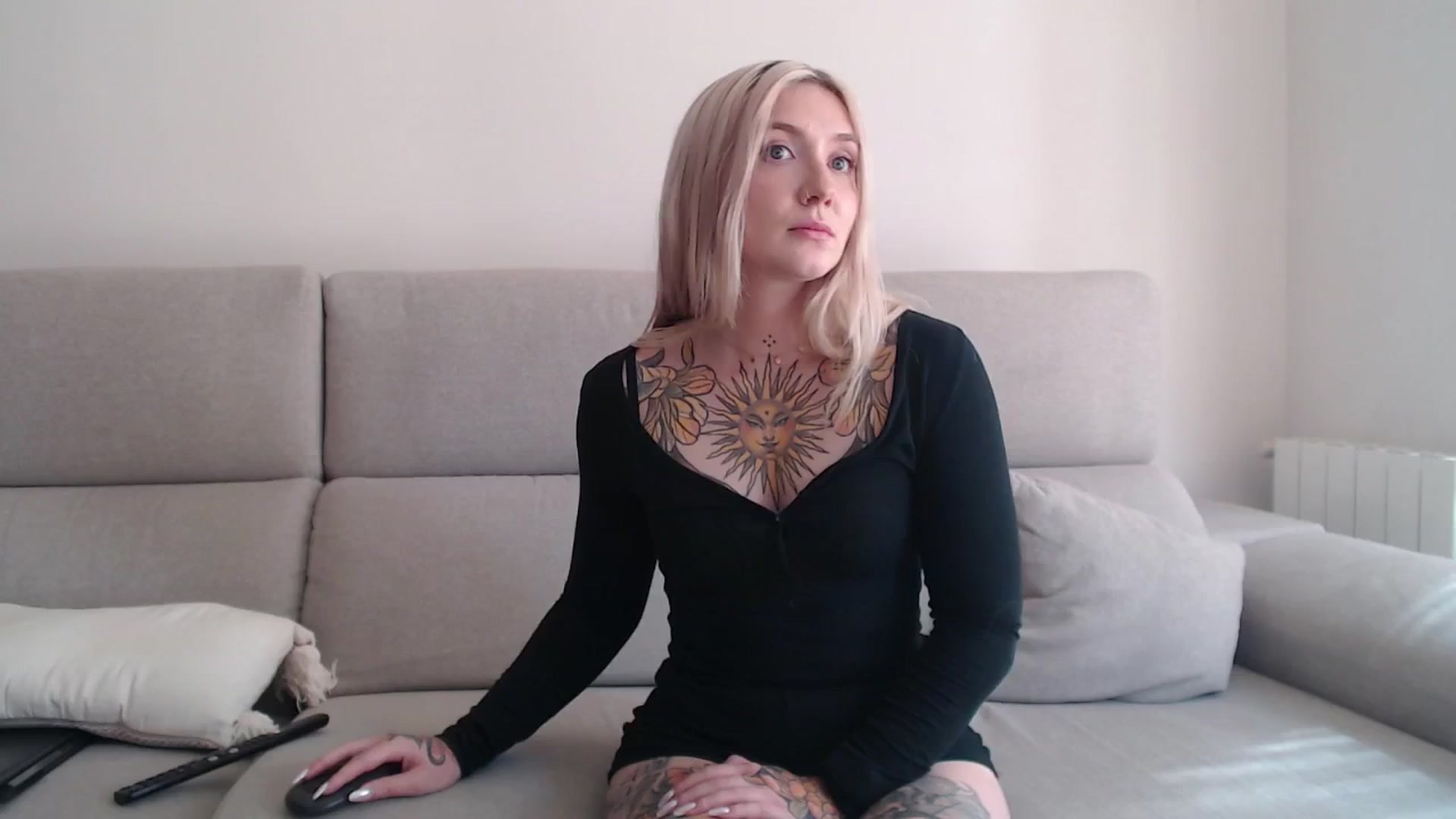 Gallery image thumbnail from Tattoo_bbgirl's myfreecams stream on, 09/22/2025, 16:26 image 14 of 20