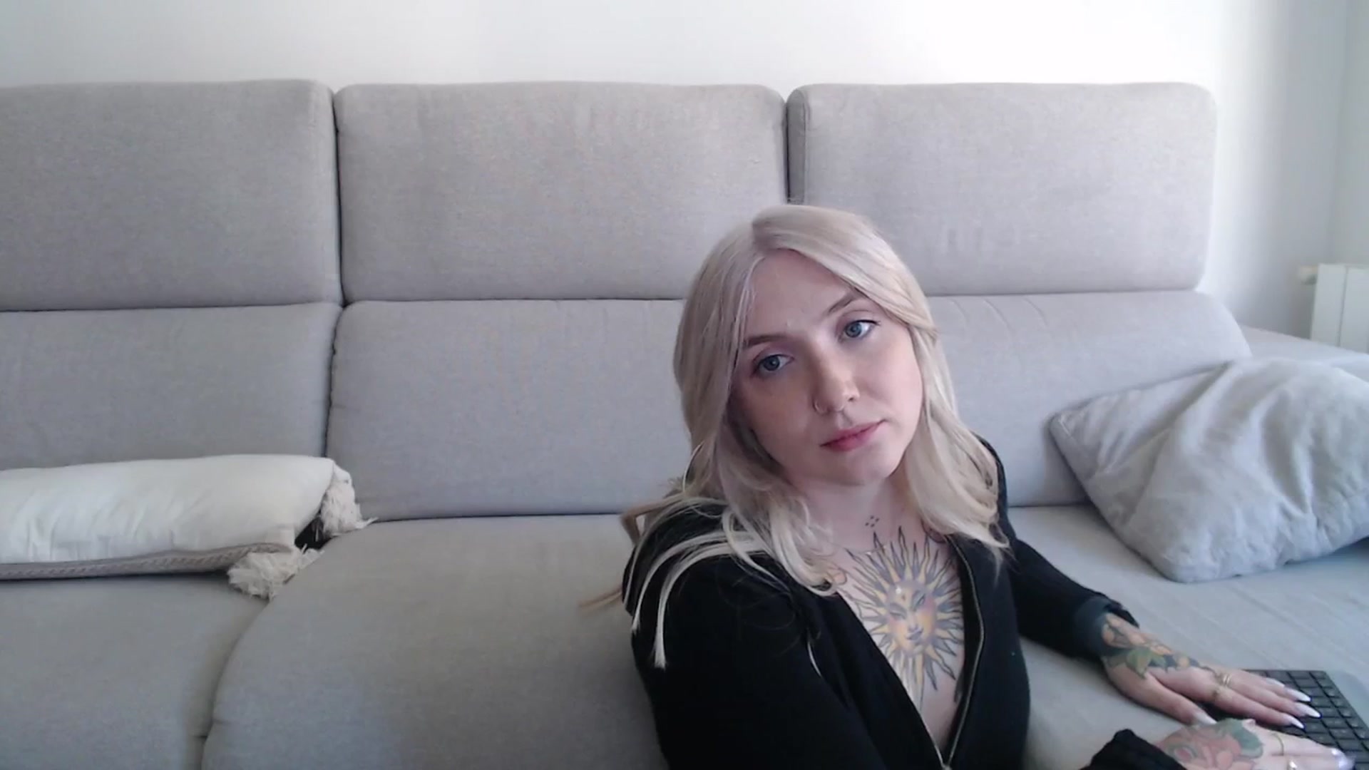 Gallery image thumbnail from Tattoo_bbgirl's myfreecams stream on, 09/23/2025, 12:46 image 13 of 20