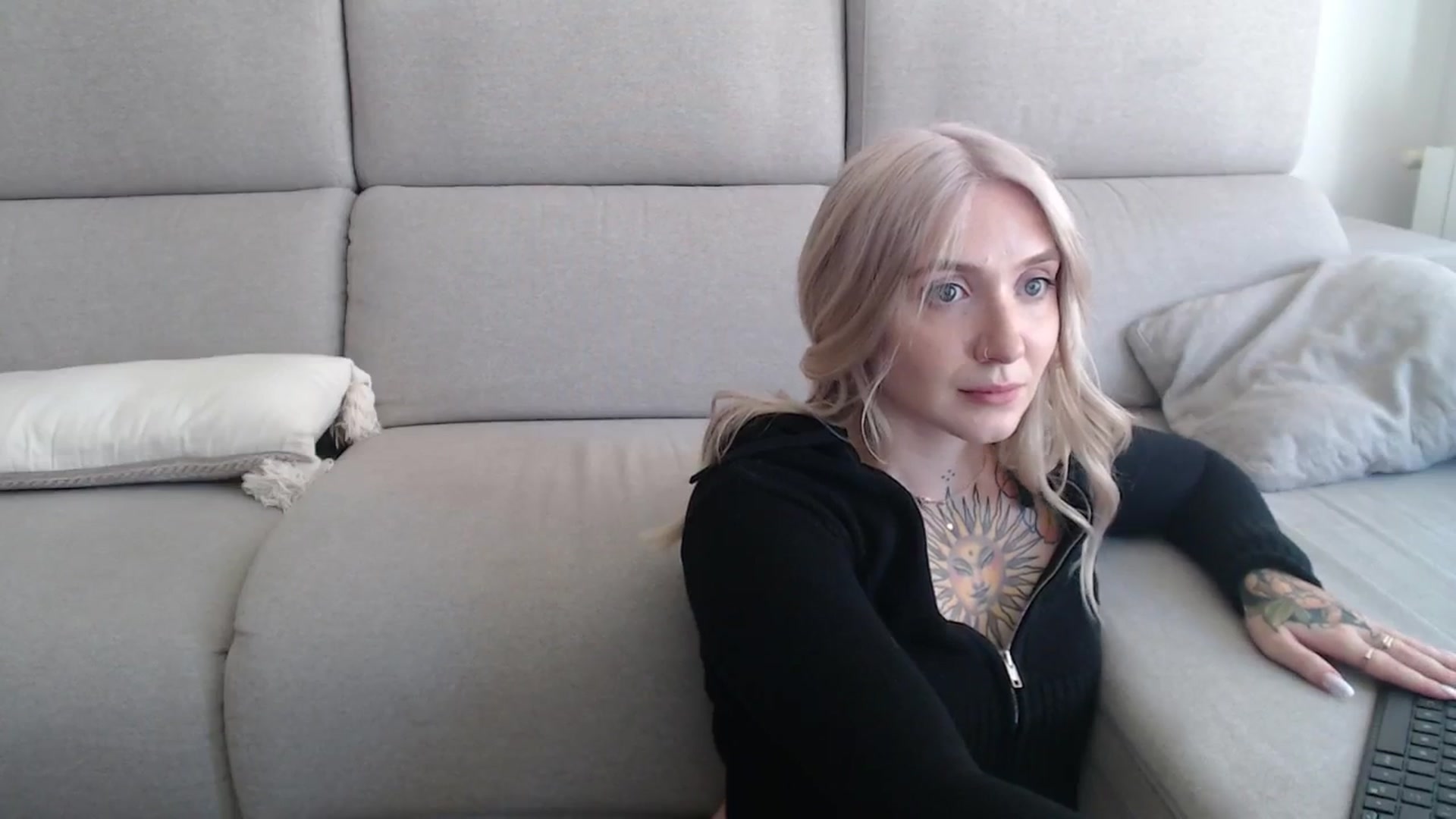Gallery image thumbnail from Tattoo_bbgirl's myfreecams stream on, 09/23/2025, 15:01 image 6 of 20