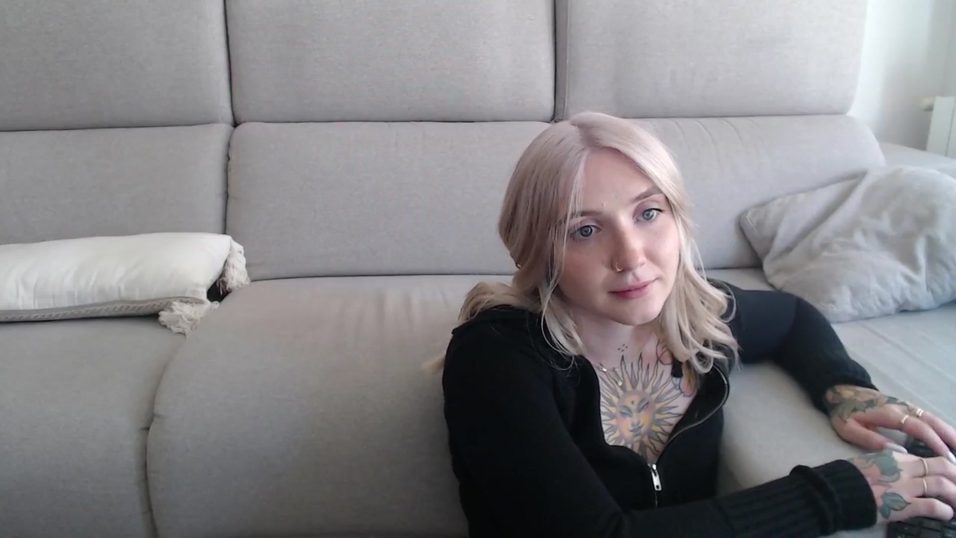 Gallery image thumbnail from Tattoo_bbgirl's myfreecams stream on, 09/23/2025, 15:01 image 9 of 20