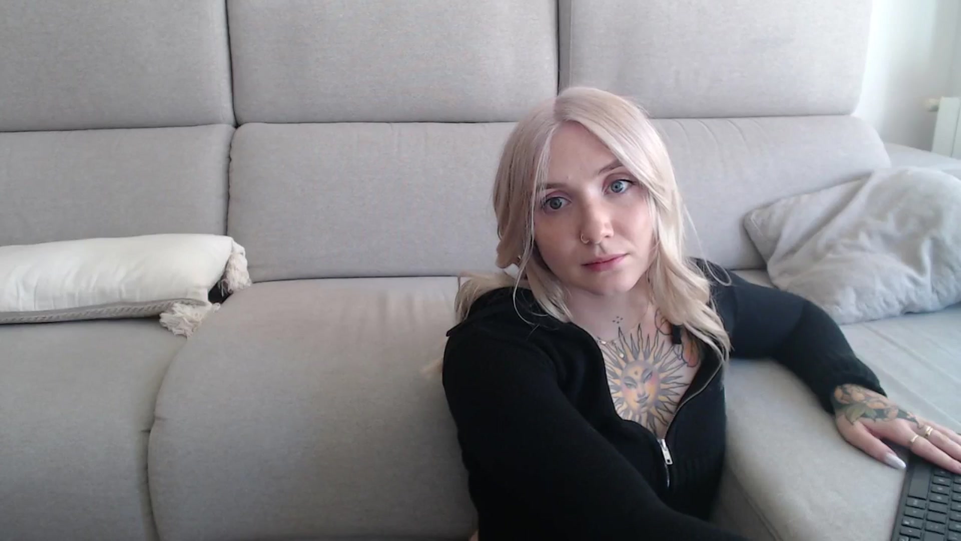 Gallery image thumbnail from Tattoo_bbgirl's myfreecams stream on, 09/23/2025, 15:01 image 7 of 20