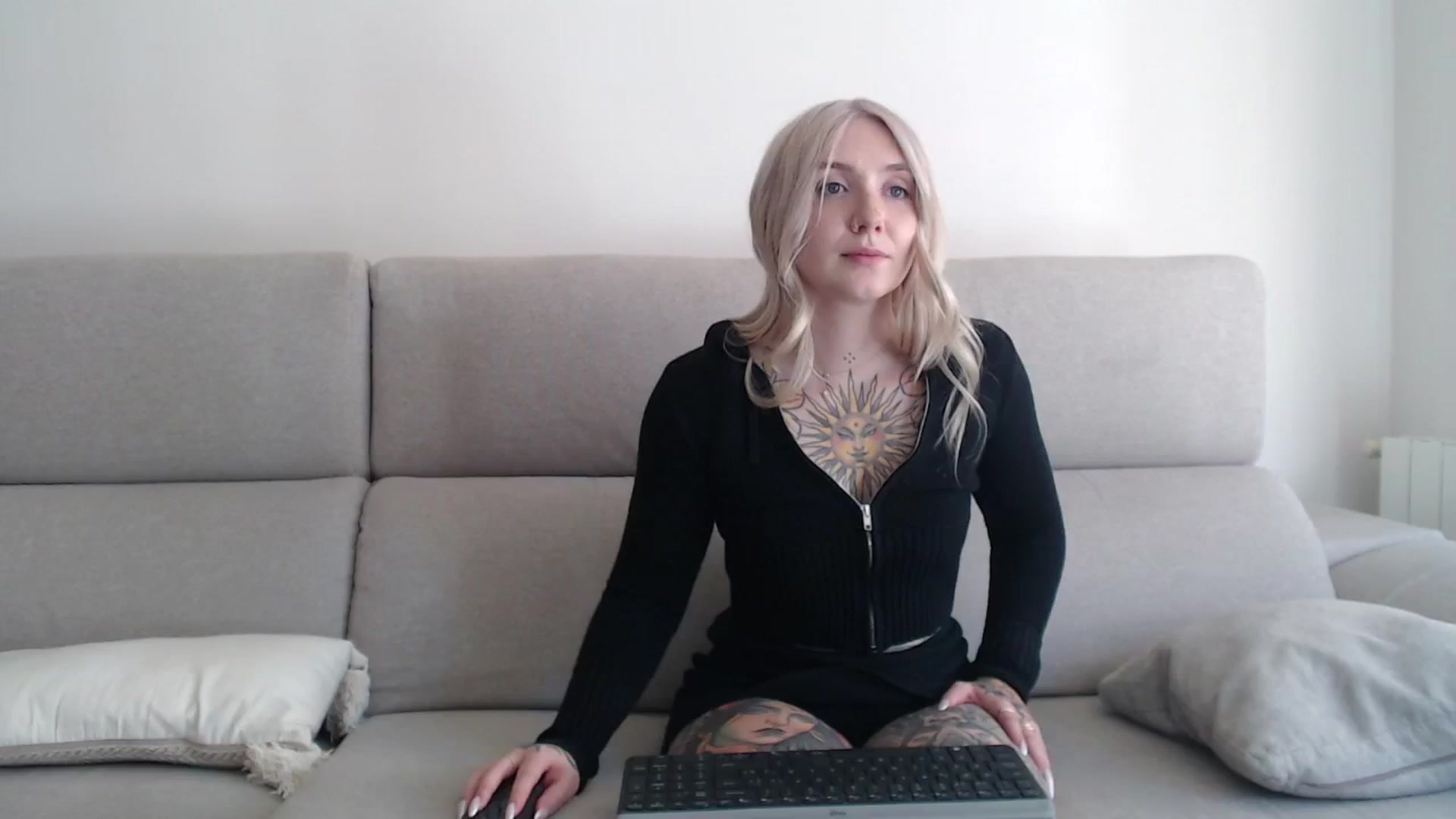 Gallery image thumbnail from Tattoo_bbgirl's myfreecams stream on, 09/23/2025, 15:54 image 2 of 20