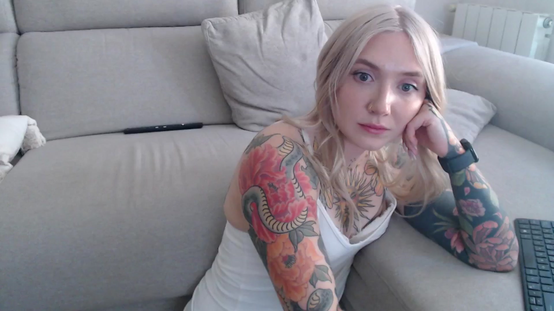 Gallery image thumbnail from Tattoo_bbgirl's myfreecams stream on, 09/24/2025, 11:59 image 8 of 20