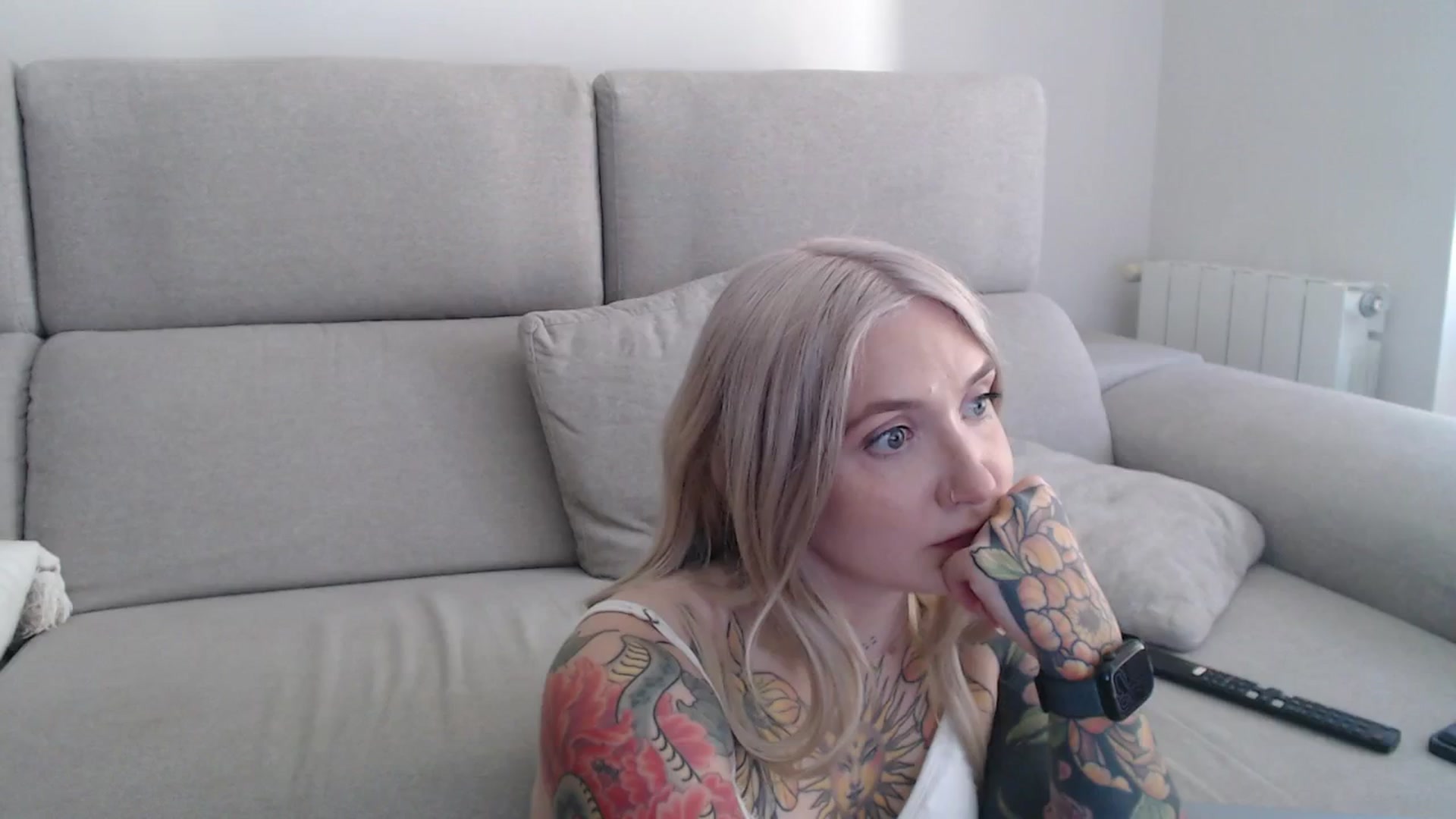 Gallery image thumbnail from Tattoo_bbgirl's myfreecams stream on, 09/24/2025, 12:53 image 14 of 20