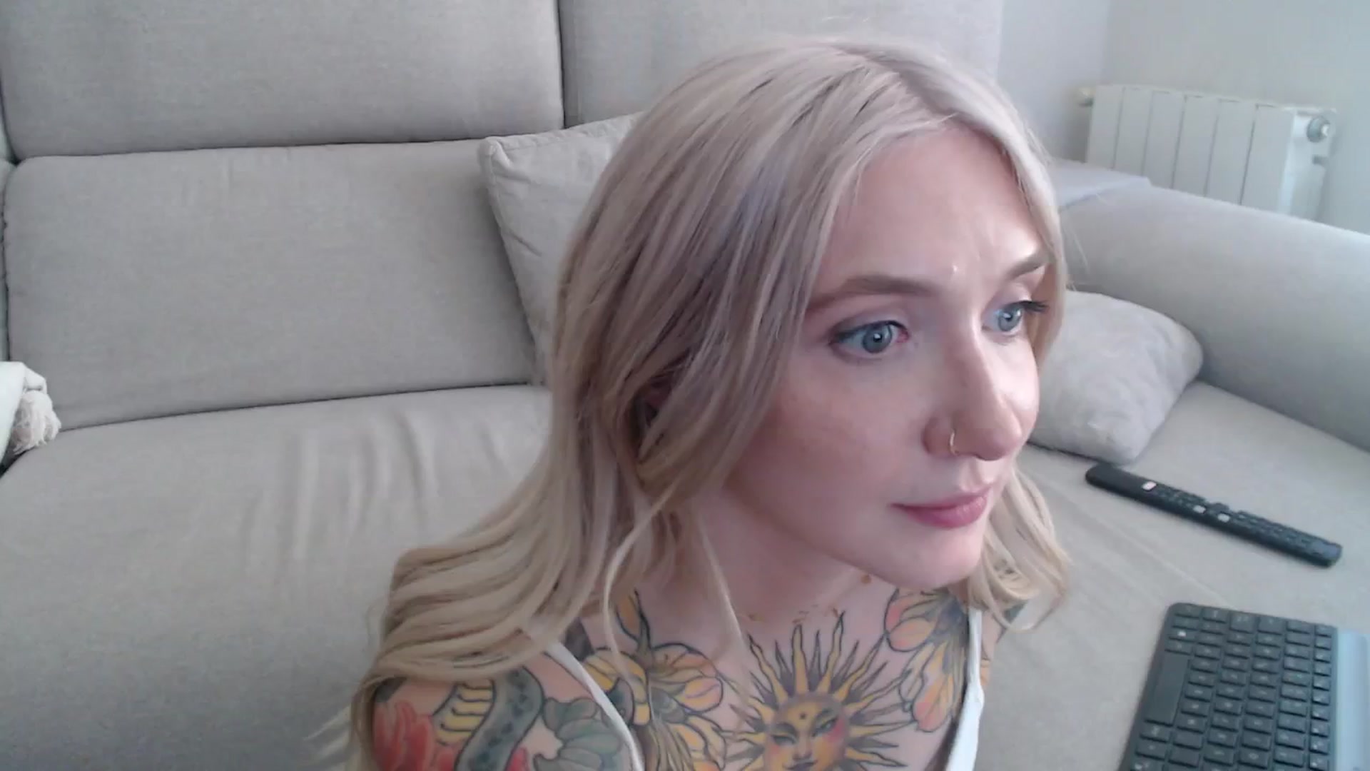 Gallery image thumbnail from Tattoo_bbgirl's myfreecams stream on, 09/24/2025, 12:53 image 16 of 20