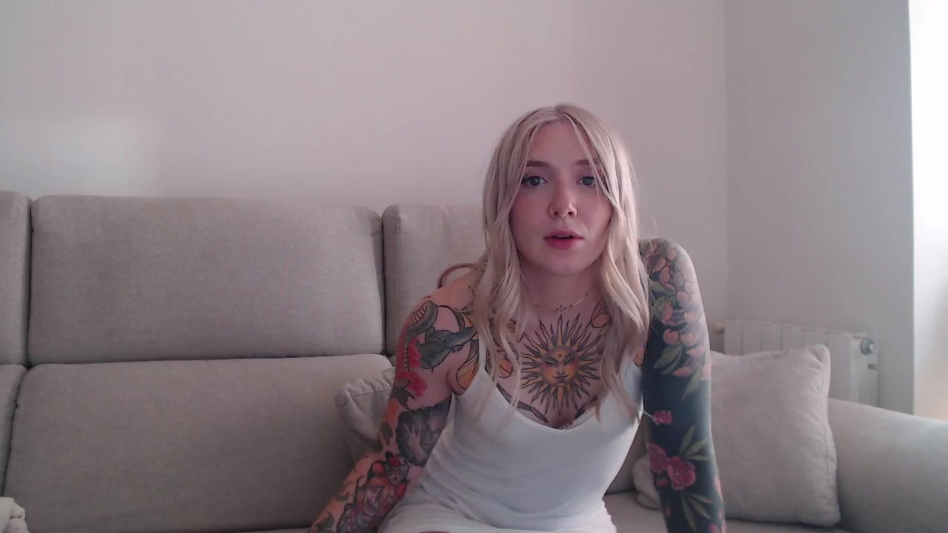 Gallery image thumbnail from Tattoo_bbgirl's myfreecams stream on, 09/24/2025, 17:05 image 14 of 20