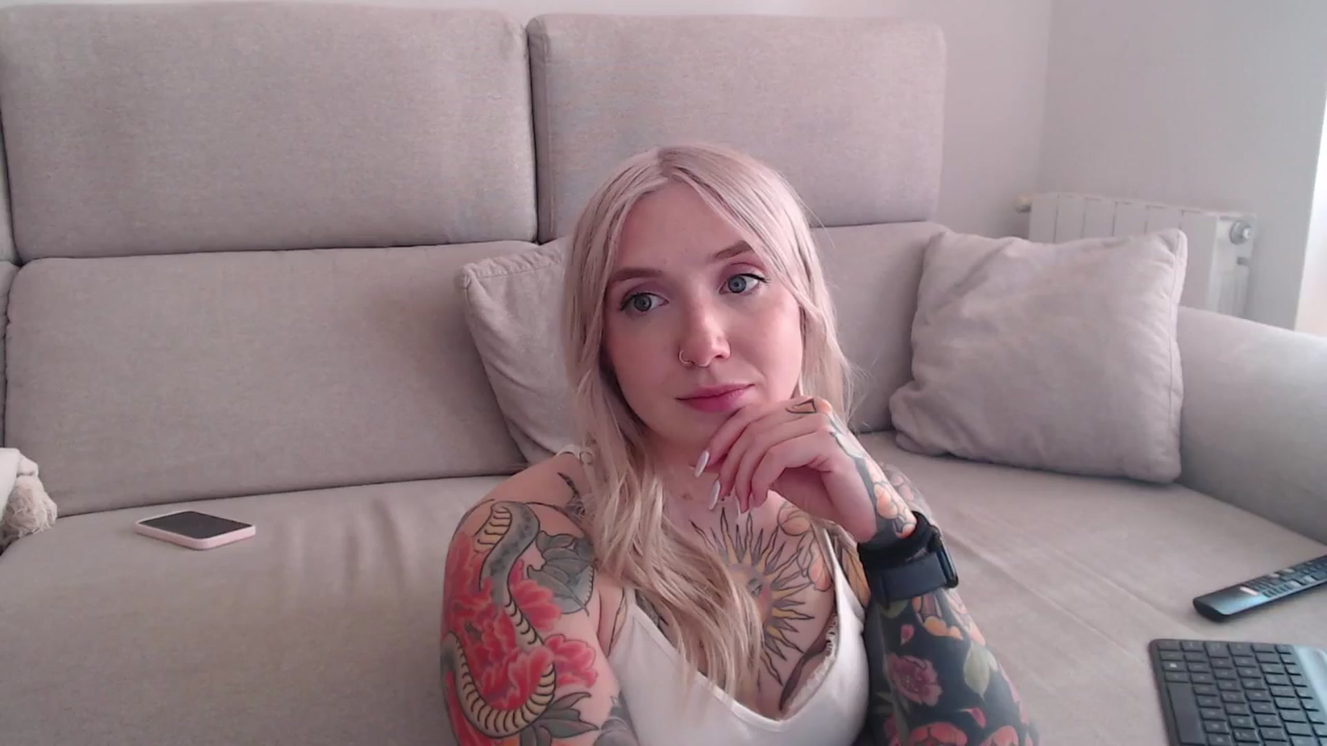 Gallery image thumbnail from Tattoo_bbgirl's myfreecams stream on, 09/24/2025, 17:05 image 9 of 20