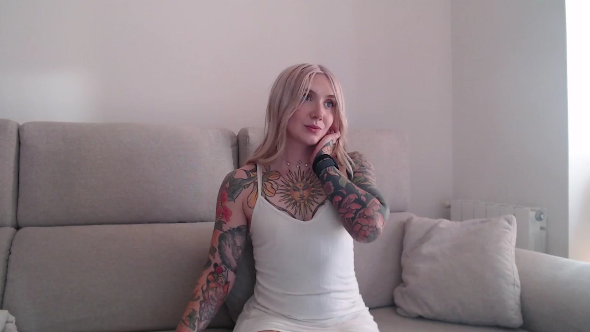 Gallery image thumbnail from Tattoo_bbgirl's myfreecams stream on, 09/24/2025, 17:05 image 17 of 20
