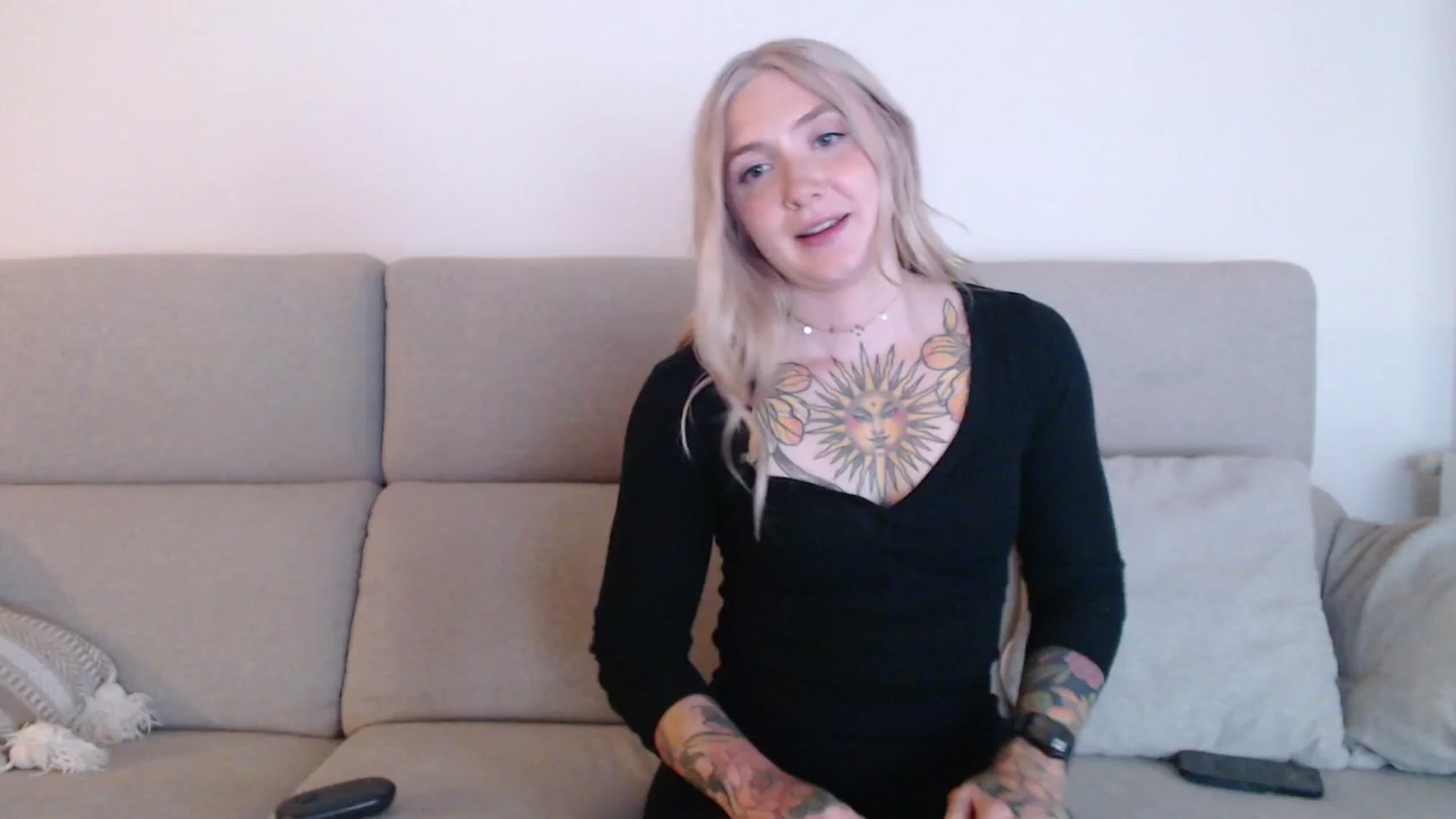 Gallery image thumbnail from Tattoo_bbgirl's myfreecams stream on, 09/25/2025, 19:42 image 1 of 20