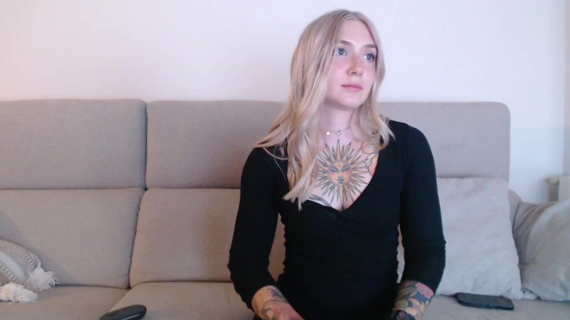Gallery image thumbnail from Tattoo_bbgirl's myfreecams stream on, 09/25/2025, 19:42 image 15 of 20