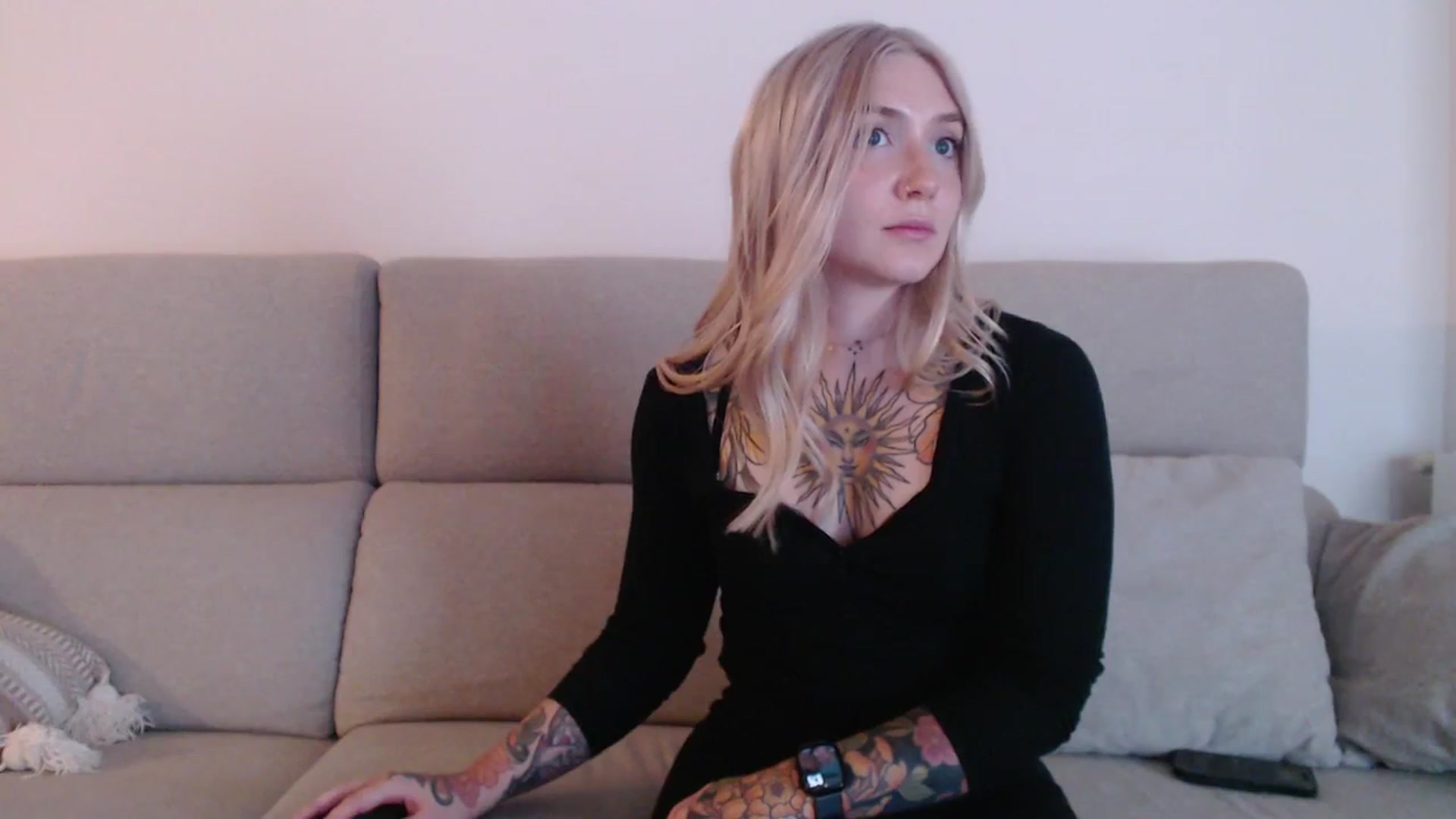 Gallery image thumbnail from Tattoo_bbgirl's myfreecams stream on, 09/25/2025, 19:42 image 9 of 20