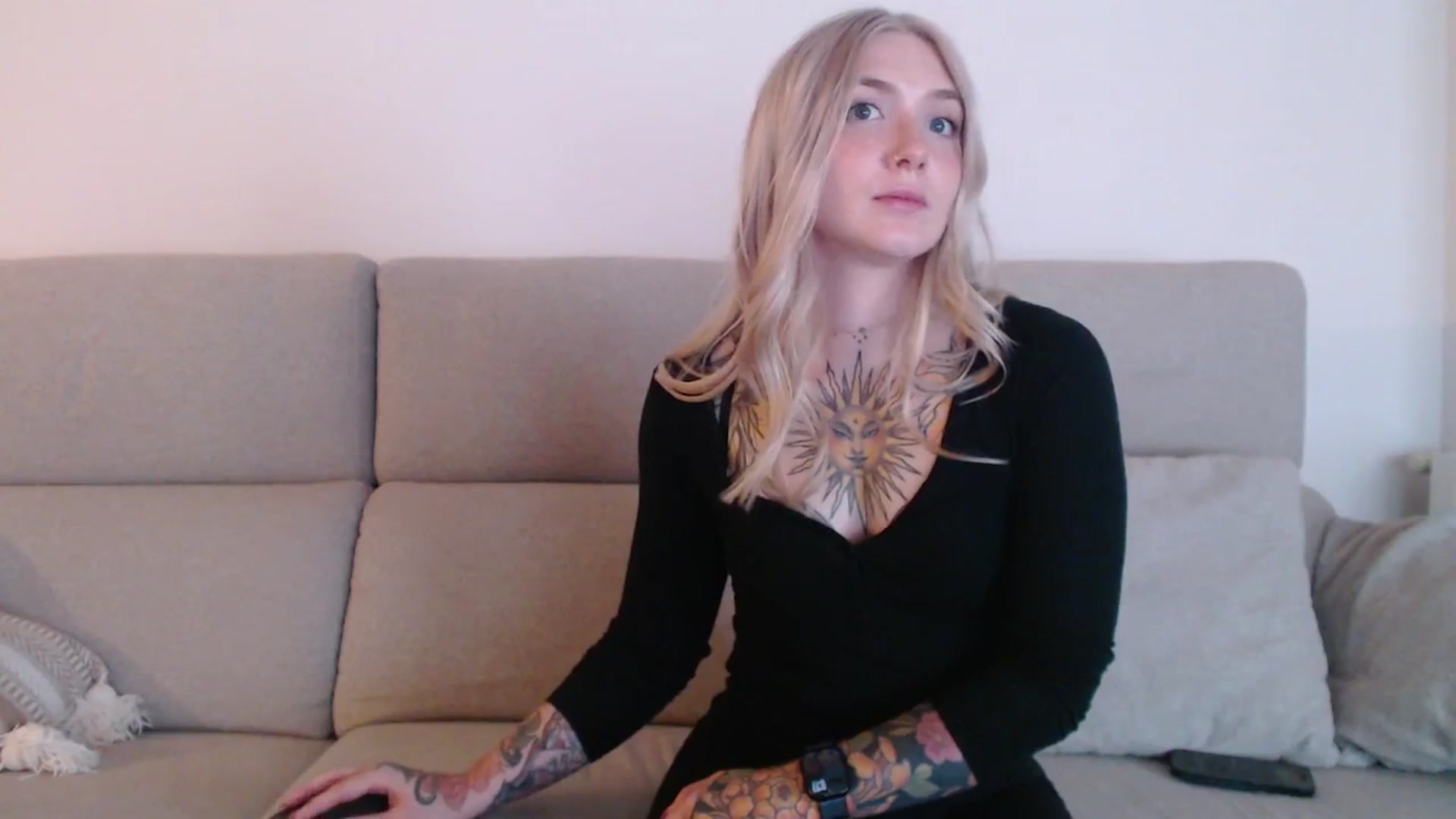 Gallery image thumbnail from Tattoo_bbgirl's myfreecams stream on, 09/25/2025, 19:42 image 11 of 20