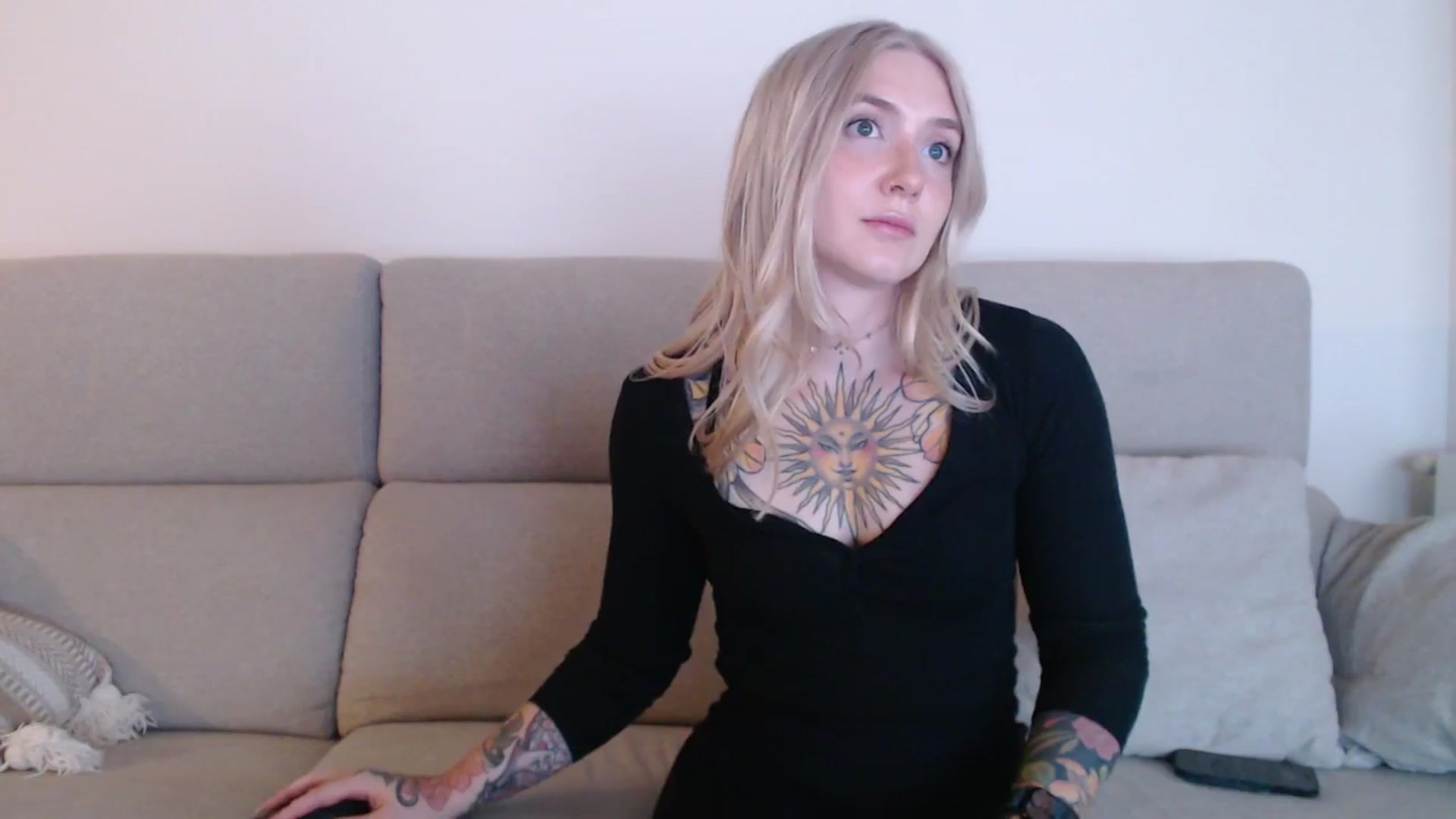 Gallery image thumbnail from Tattoo_bbgirl's myfreecams stream on, 09/25/2025, 19:42 image 6 of 20