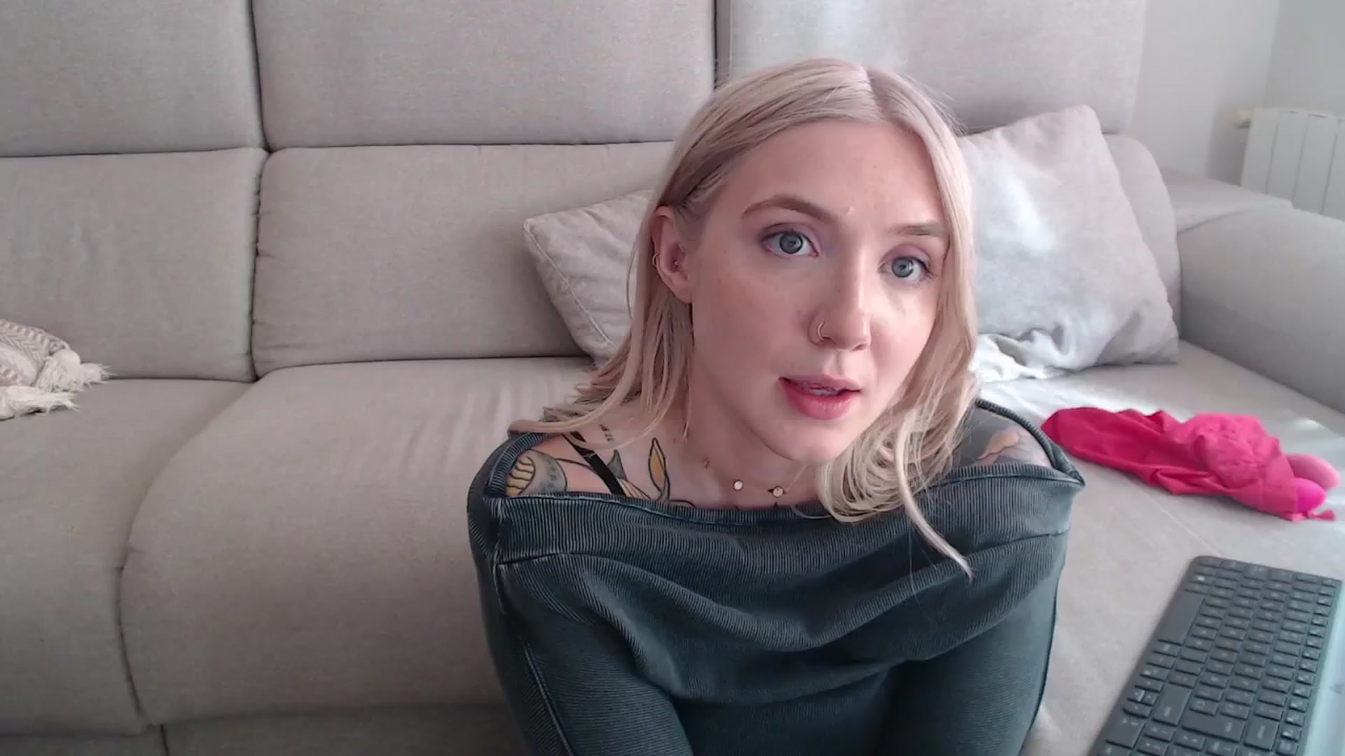 Gallery image thumbnail from Tattoo_bbgirl's myfreecams stream on, 09/26/2025, 15:40 image 18 of 20