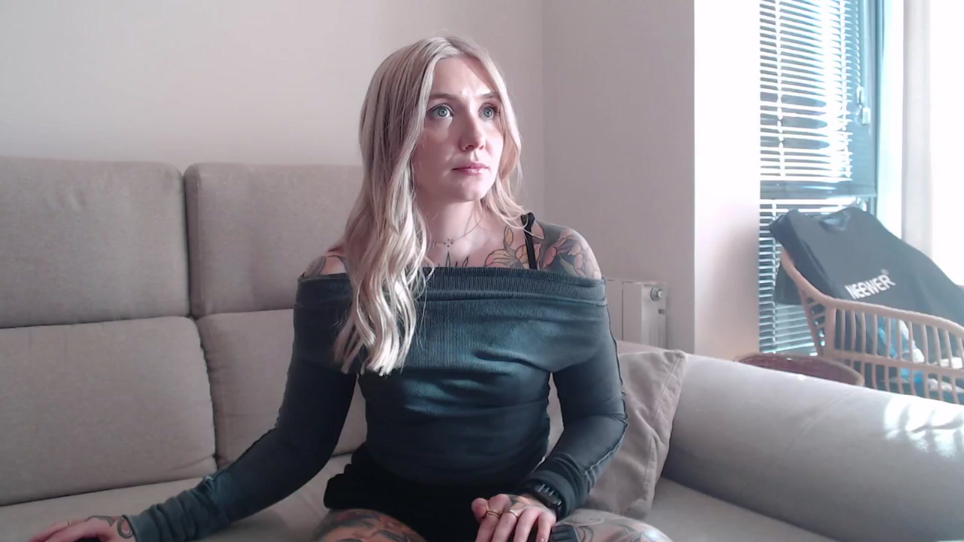 Gallery image thumbnail from Tattoo_bbgirl's myfreecams stream on, 09/26/2025, 17:06 image 6 of 20
