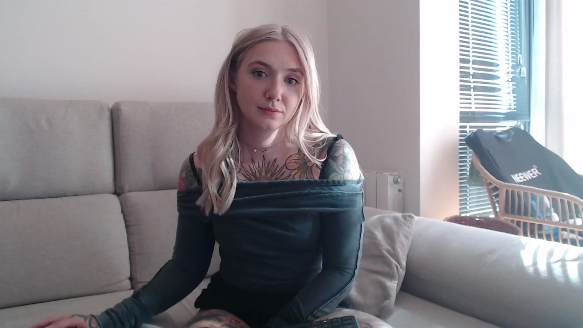 Gallery image thumbnail from Tattoo_bbgirl's myfreecams stream on, 09/26/2025, 17:06 image 1 of 20