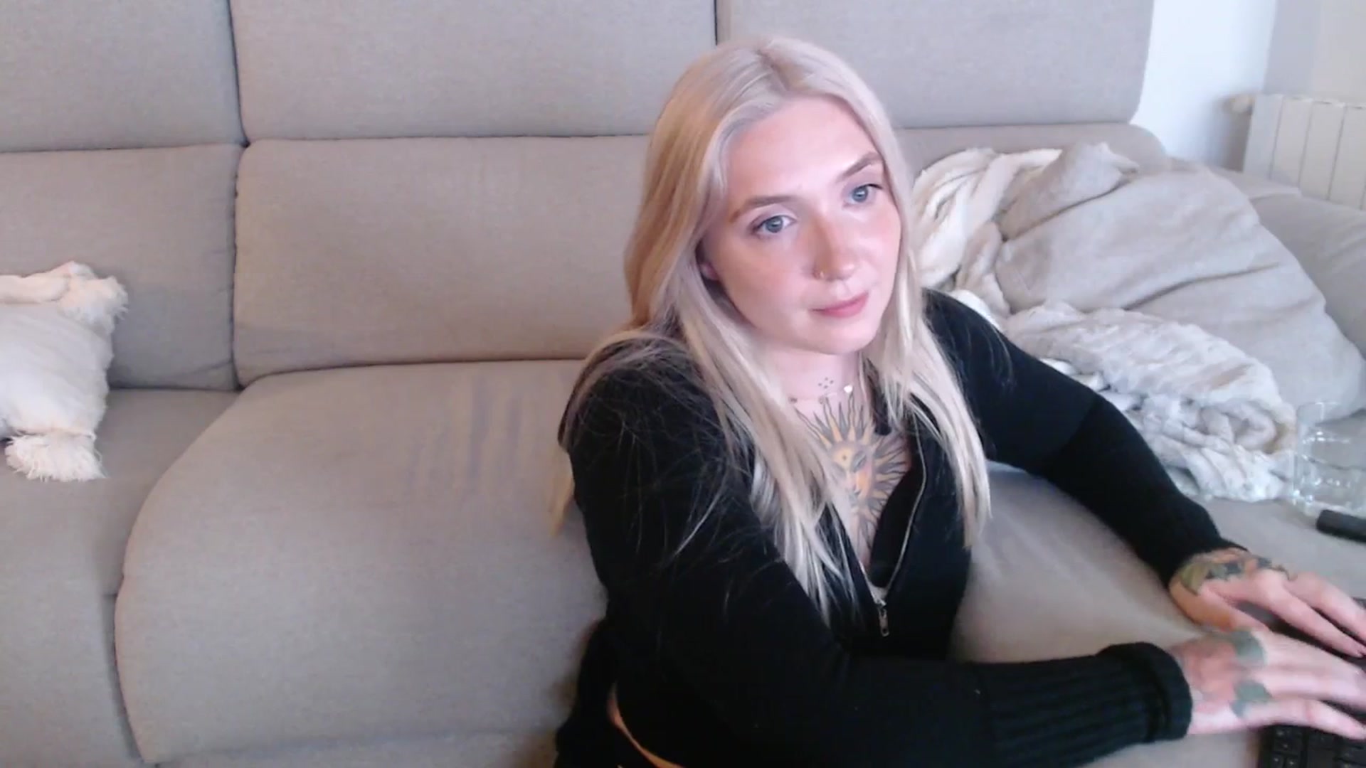 Gallery image thumbnail from Tattoo_bbgirl's myfreecams stream on, 09/29/2025, 19:36 image 11 of 20