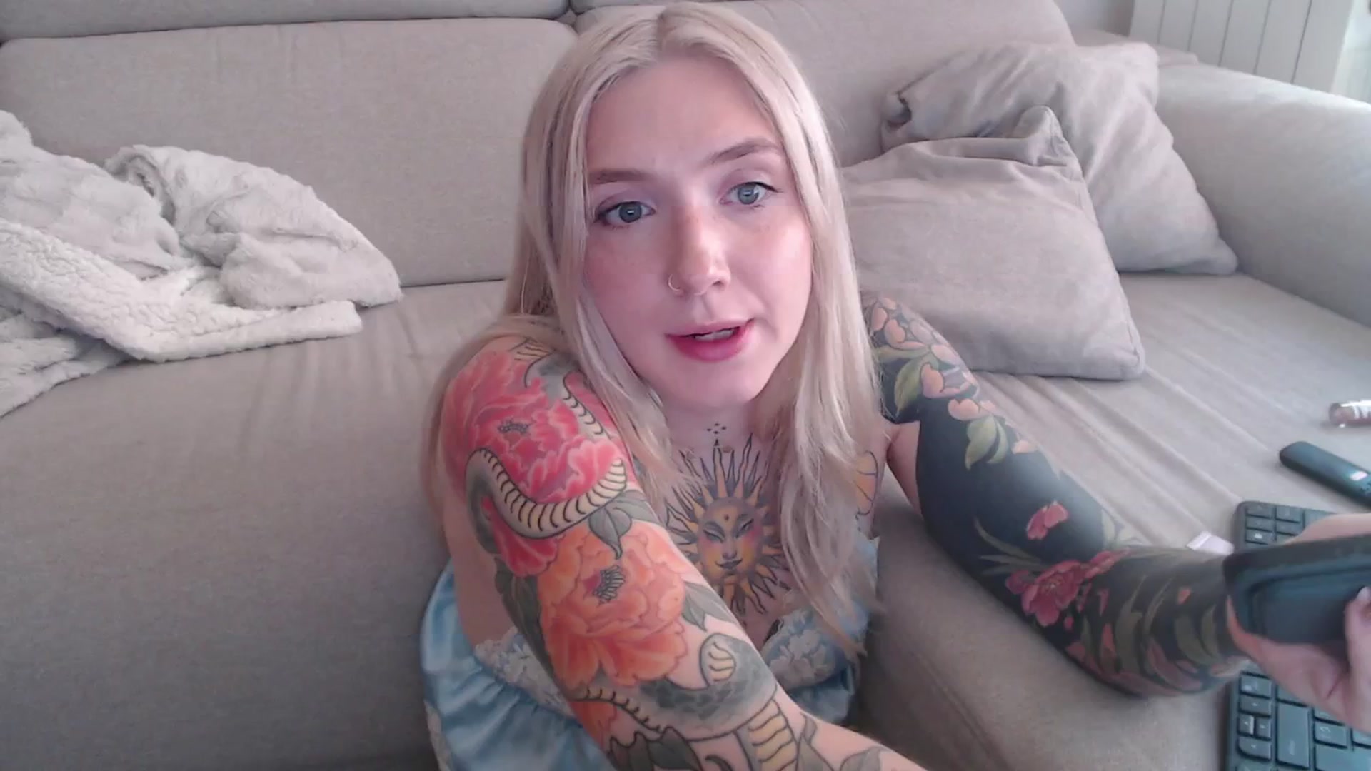 Gallery image thumbnail from Tattoo_bbgirl's myfreecams stream on, 10/01/2025, 15:08 image 15 of 20