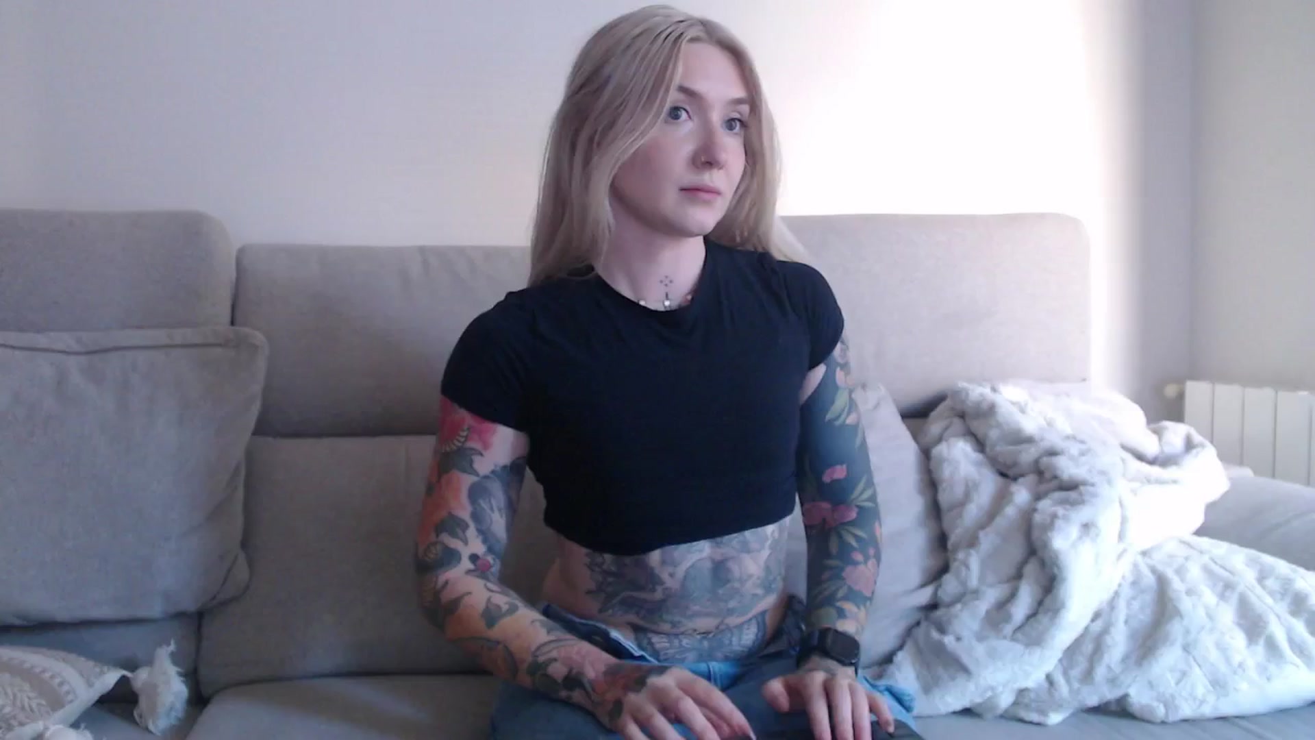 Gallery image thumbnail from Tattoo_bbgirl's myfreecams stream on, 10/04/2025, 16:28 image 11 of 20