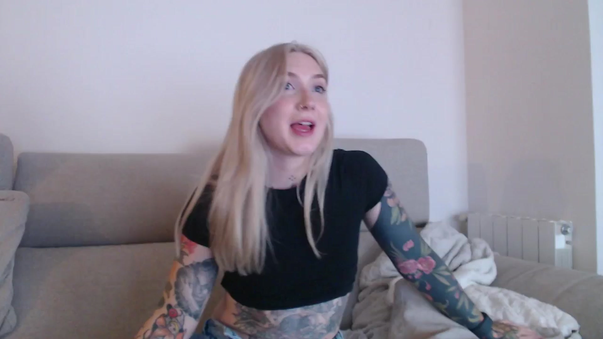 Gallery image thumbnail from Tattoo_bbgirl's myfreecams stream on, 10/04/2025, 19:25 image 15 of 20