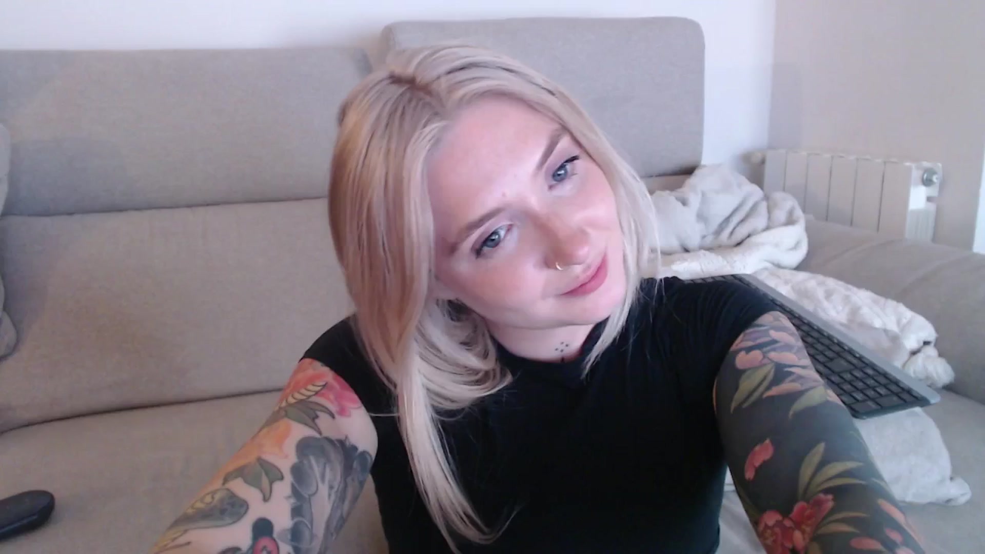 Gallery image thumbnail from Tattoo_bbgirl's myfreecams stream on, 10/04/2025, 19:25 image 19 of 20