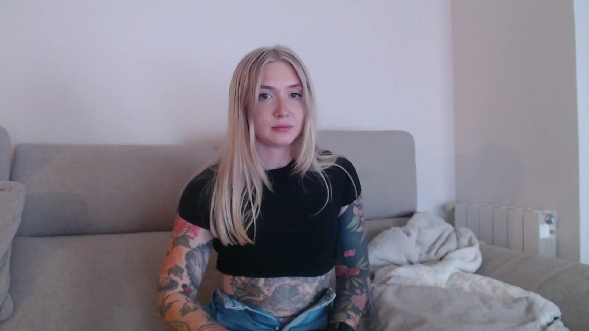 Gallery image thumbnail from Tattoo_bbgirl's myfreecams stream on, 10/04/2025, 19:25 image 10 of 20