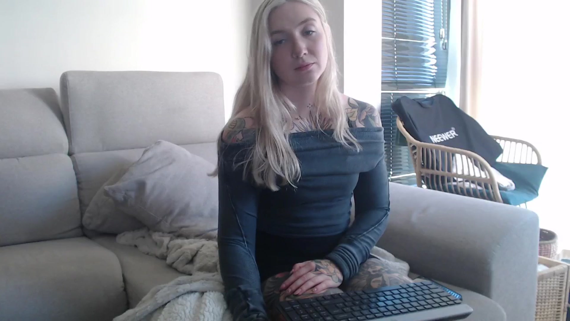 Gallery image thumbnail from Tattoo_bbgirl's myfreecams stream on, 10/06/2025, 13:28 image 12 of 20