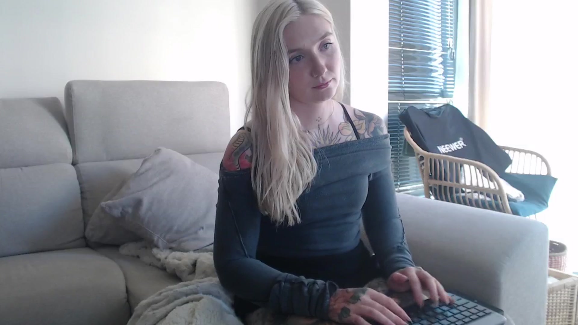 Gallery image thumbnail from Tattoo_bbgirl's myfreecams stream on, 10/06/2025, 14:31 image 12 of 20