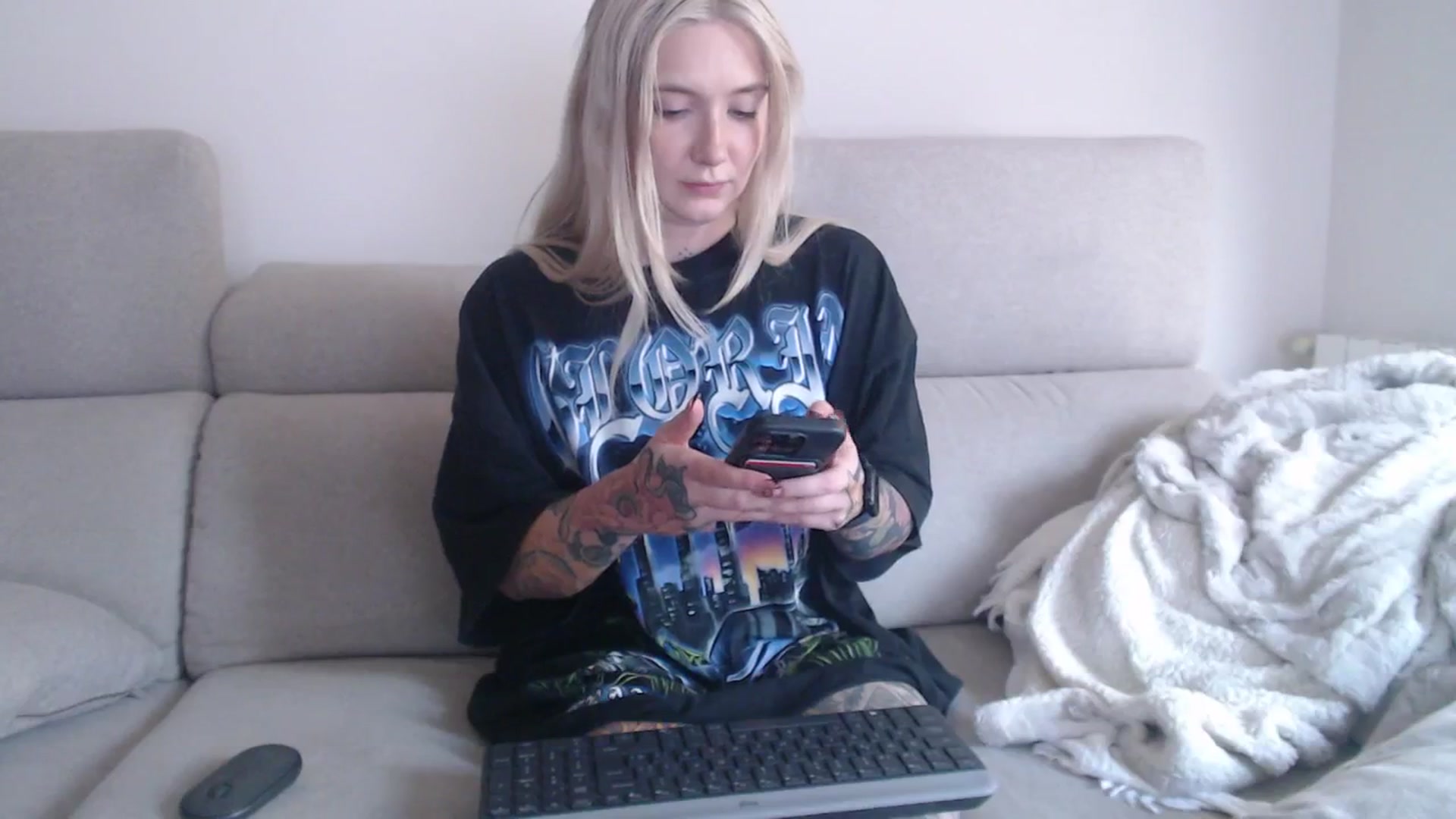 Gallery image thumbnail from Tattoo_bbgirl's myfreecams stream on, 10/10/2025, 16:46 image 5 of 20