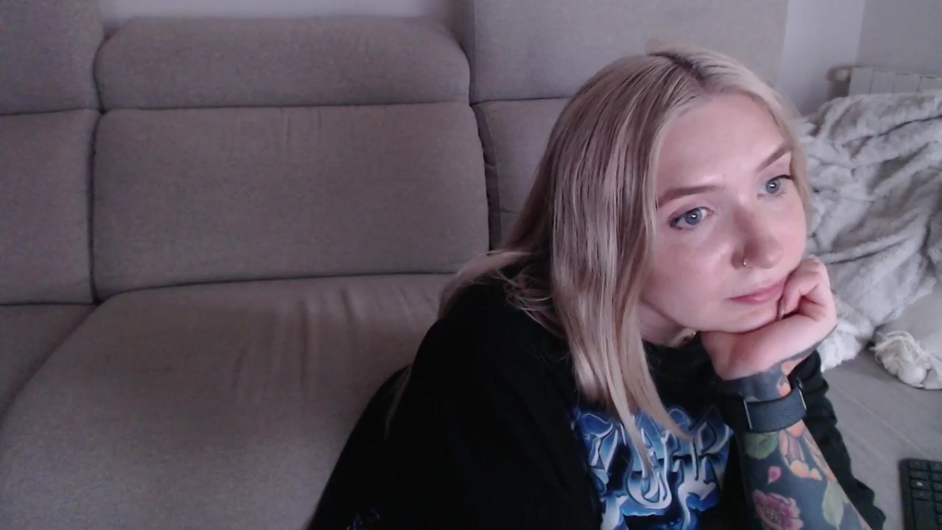 Gallery image thumbnail from Tattoo_bbgirl's myfreecams stream on, 10/10/2025, 17:25 image 14 of 20