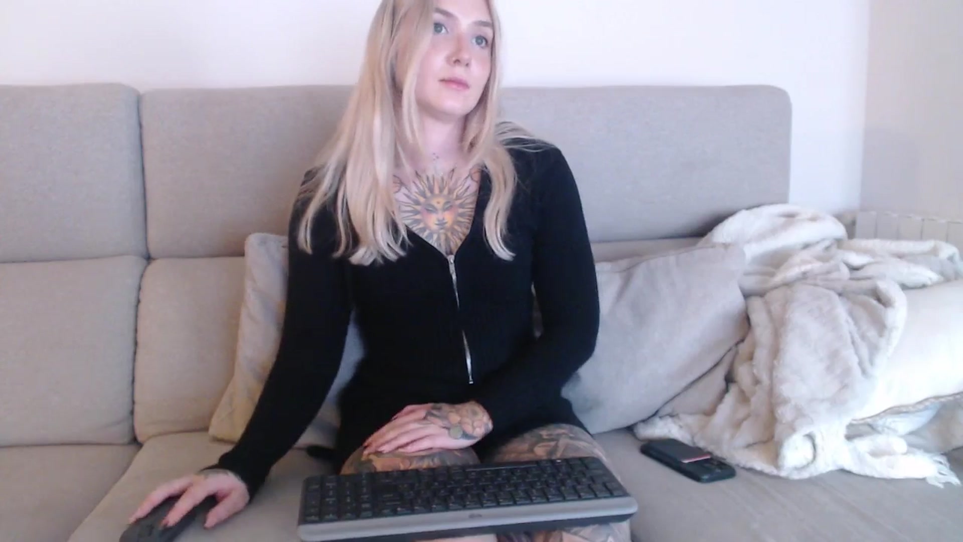 Gallery image thumbnail from Tattoo_bbgirl's myfreecams stream on, 10/11/2025, 19:34 image 9 of 20