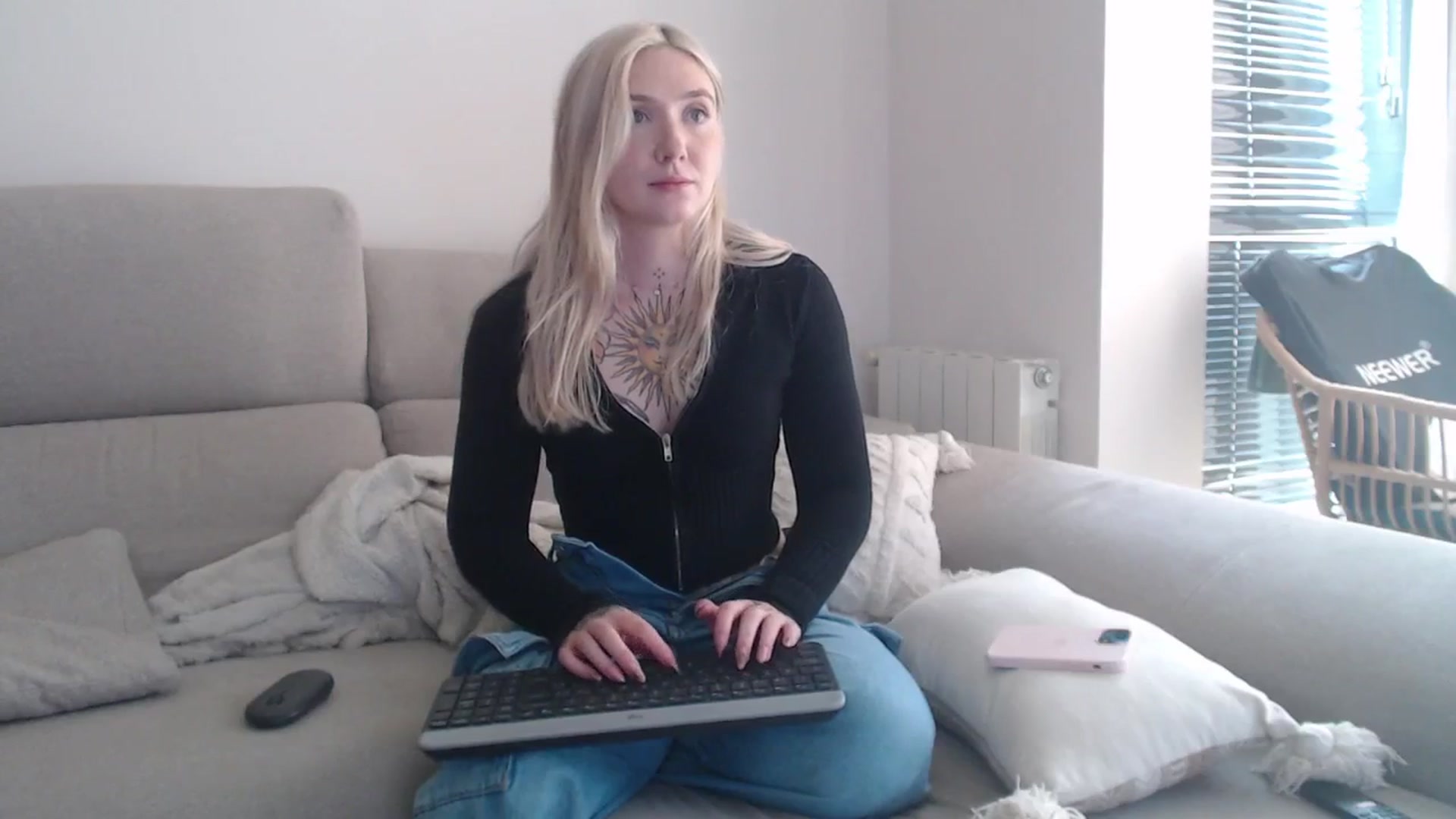 Gallery image thumbnail from Tattoo_bbgirl's myfreecams stream on, 10/13/2025, 14:01 image 17 of 20
