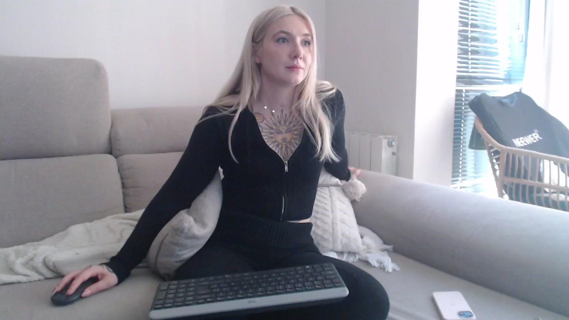 Gallery image thumbnail from Tattoo_bbgirl's myfreecams stream on, 10/15/2025, 13:18 image 5 of 20