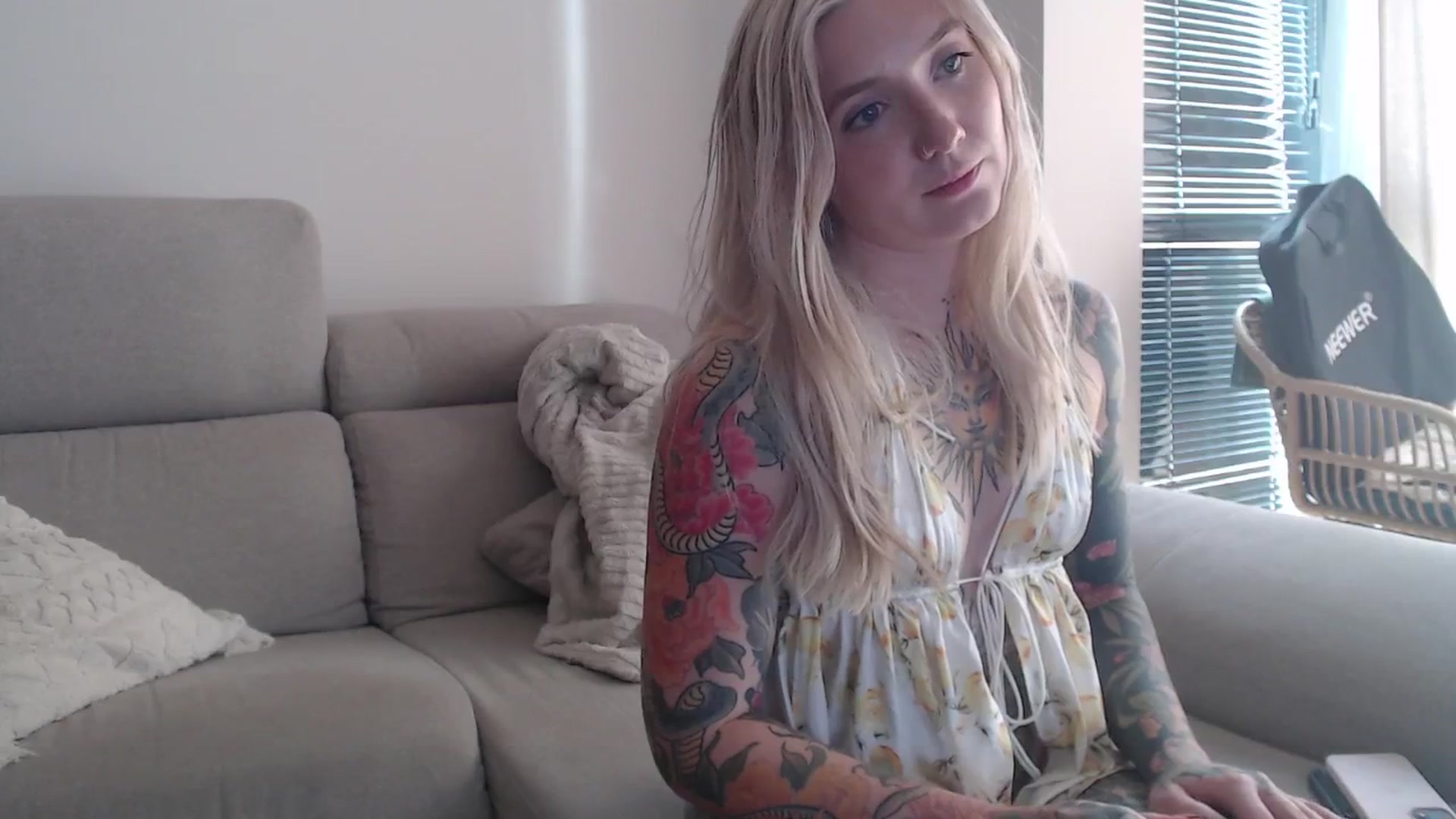 Gallery image thumbnail from Tattoo_bbgirl's myfreecams stream on, 10/17/2025, 15:47 image 3 of 20
