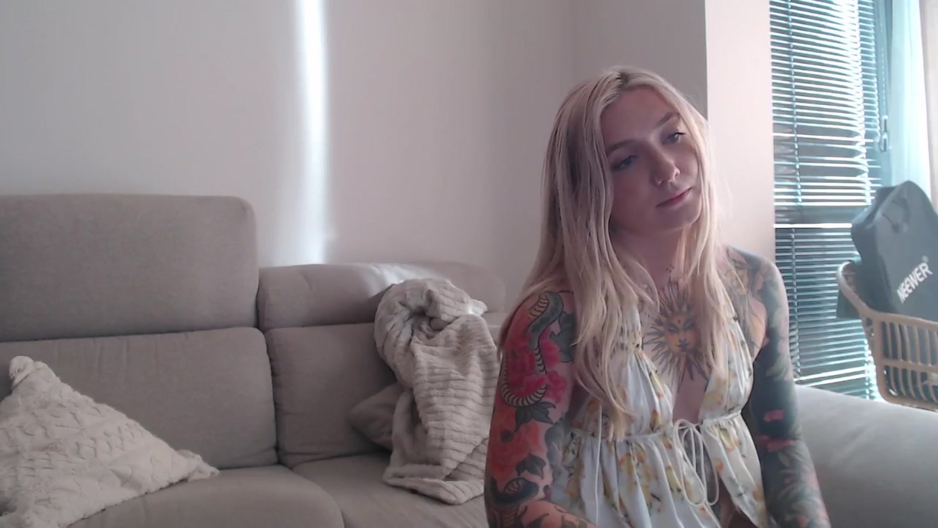 Gallery image thumbnail from Tattoo_bbgirl's myfreecams stream on, 10/17/2025, 15:47 image 12 of 20