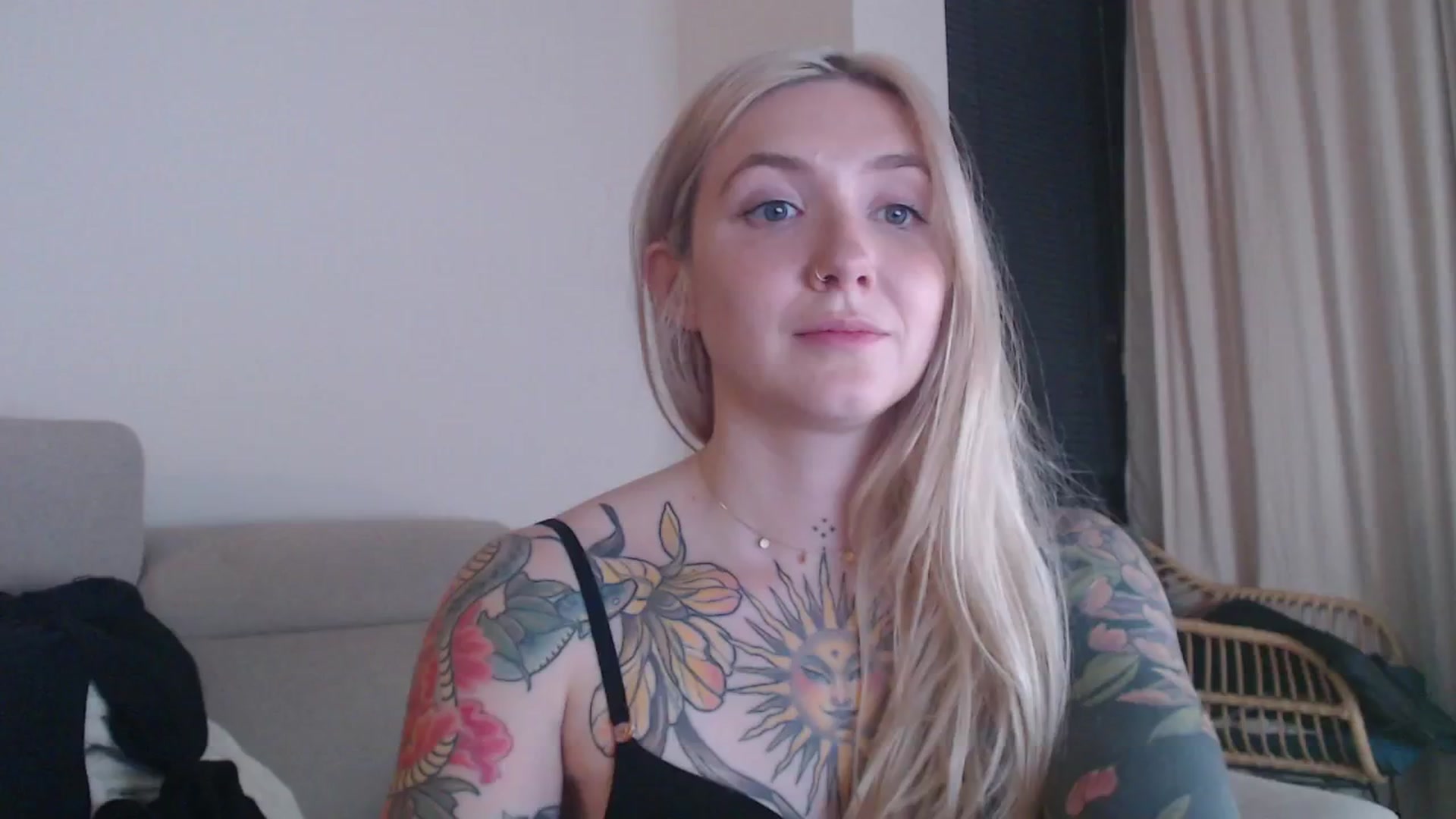 Gallery image thumbnail from Tattoo_bbgirl's myfreecams stream on, 11/01/2025, 20:38 image 8 of 20