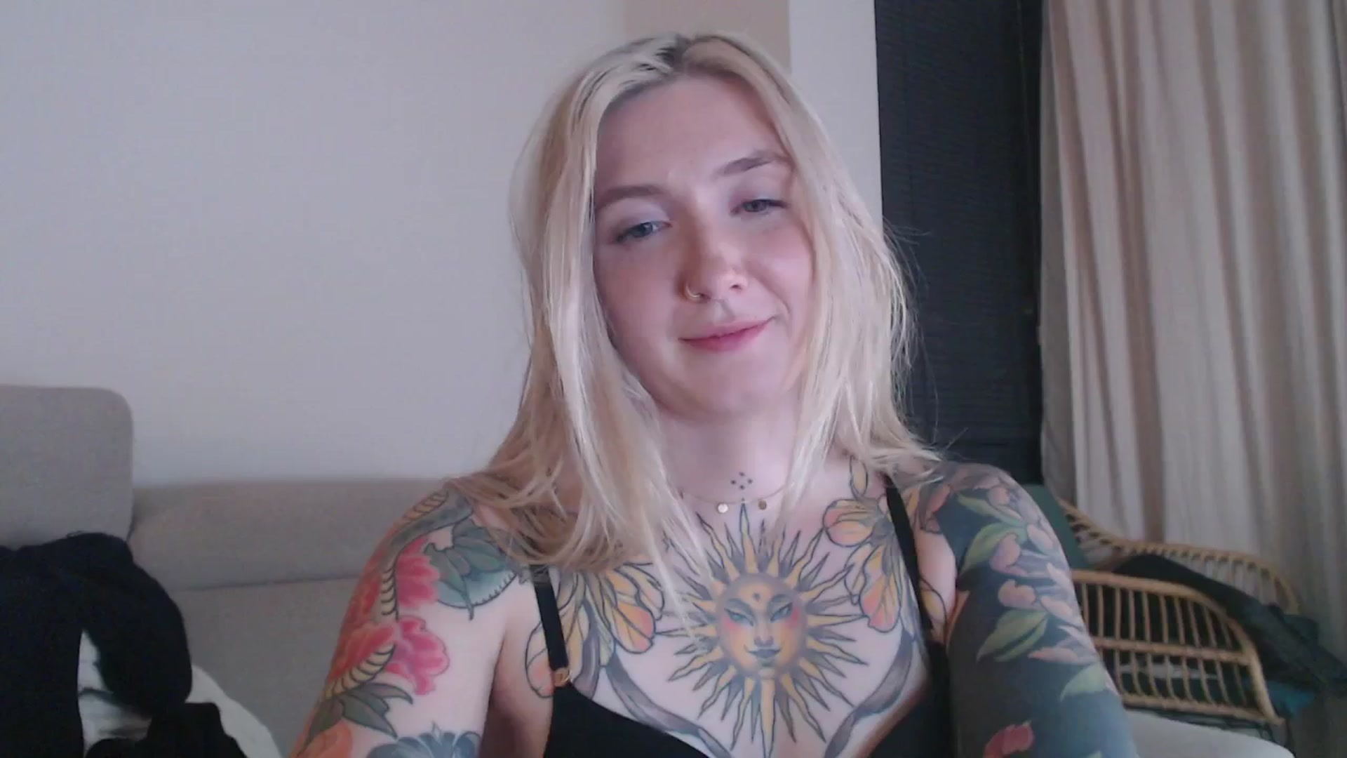 Gallery image thumbnail from Tattoo_bbgirl's myfreecams stream on, 11/01/2025, 20:38 image 5 of 20