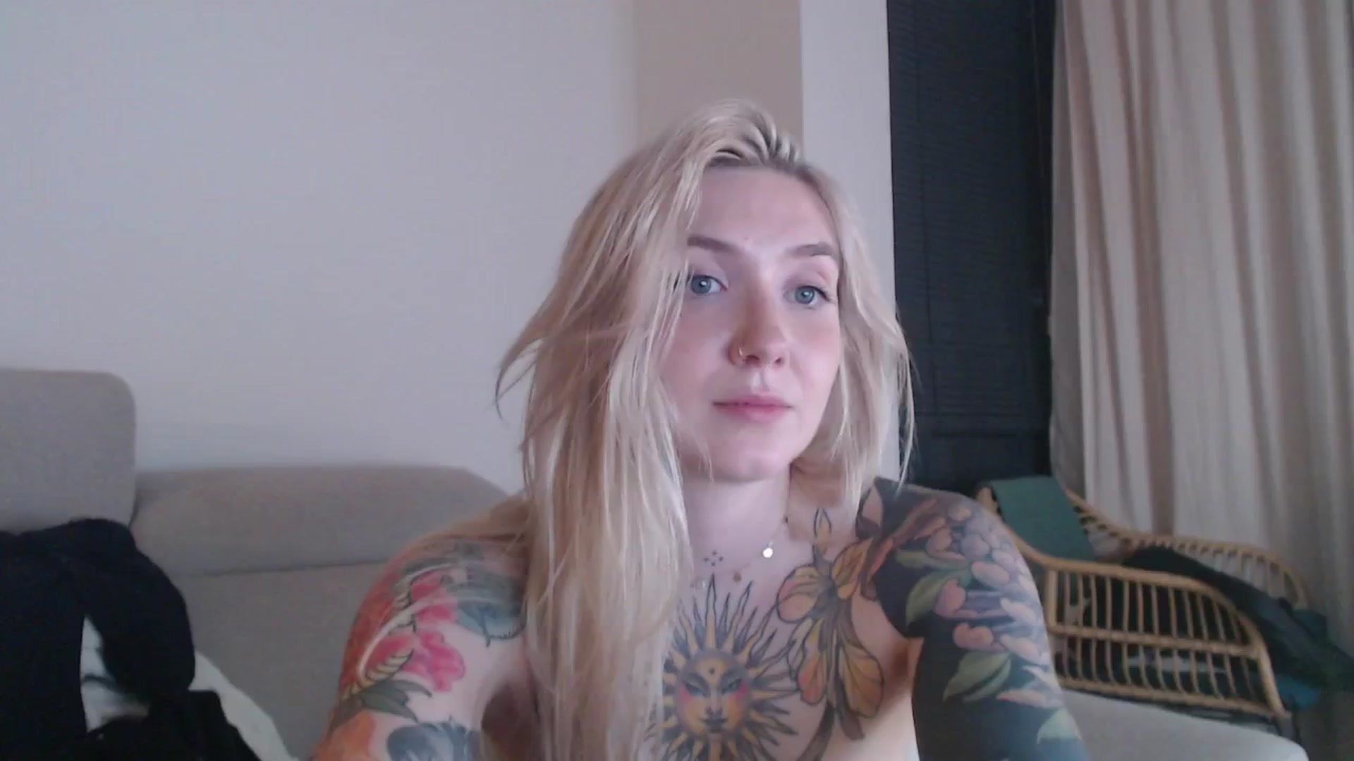 Gallery image thumbnail from Tattoo_bbgirl's myfreecams stream on, 11/01/2025, 20:38 image 3 of 20