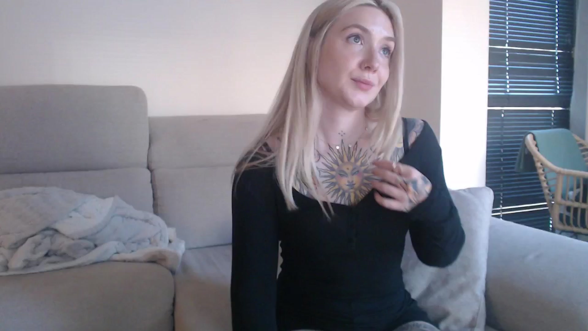 Gallery image thumbnail from Tattoo_bbgirl's myfreecams stream on, 11/03/2025, 16:05 image 3 of 20