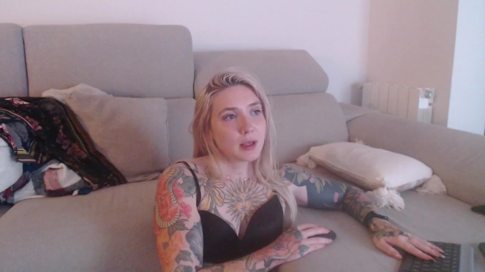 Gallery image thumbnail from Tattoo_bbgirl's myfreecams stream on, 11/13/2025, 21:41 image 4 of 20