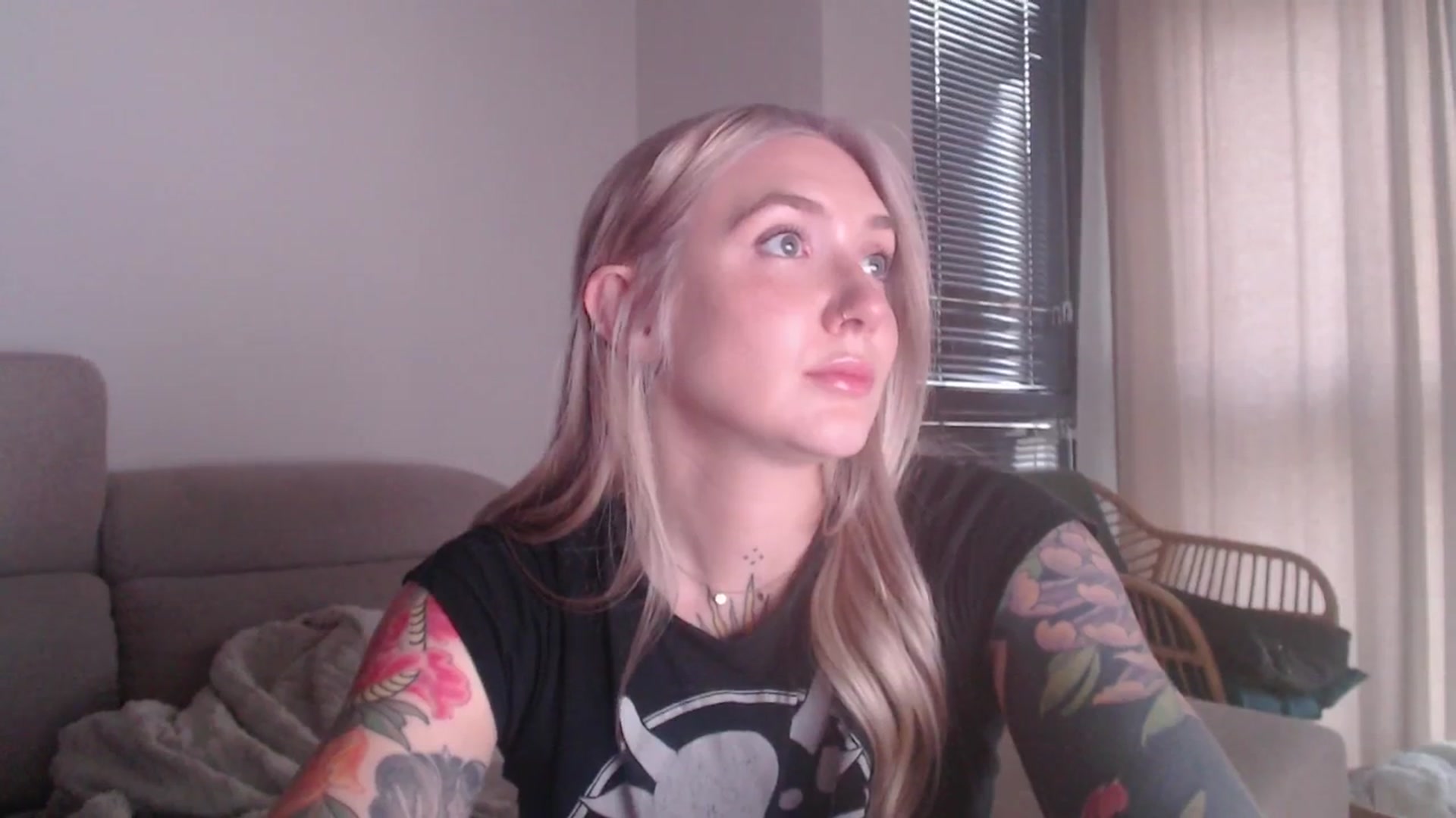 Gallery image thumbnail from Tattoo_bbgirl's myfreecams stream on, 11/28/2025, 17:08 image 14 of 20