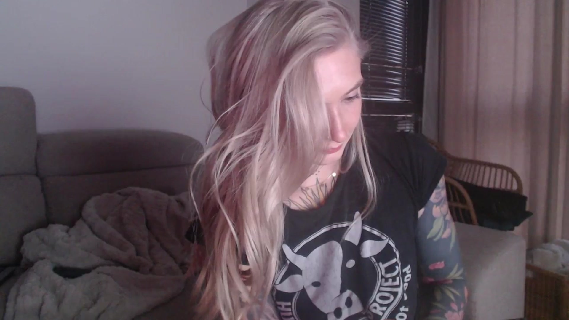 Gallery image thumbnail from Tattoo_bbgirl's myfreecams stream on, 11/28/2025, 17:08 image 19 of 20