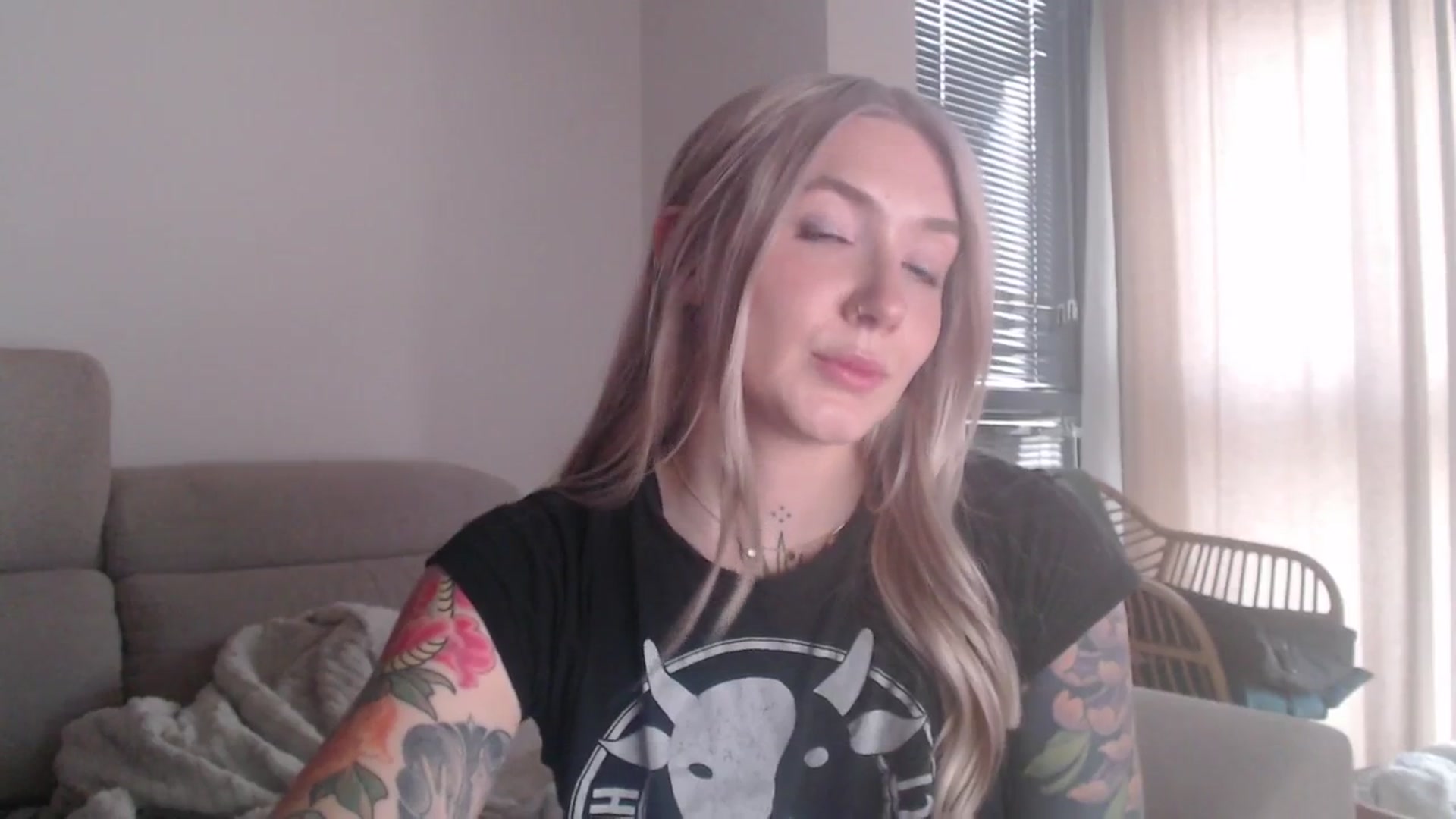 Gallery image thumbnail from Tattoo_bbgirl's myfreecams stream on, 11/28/2025, 17:08 image 8 of 20