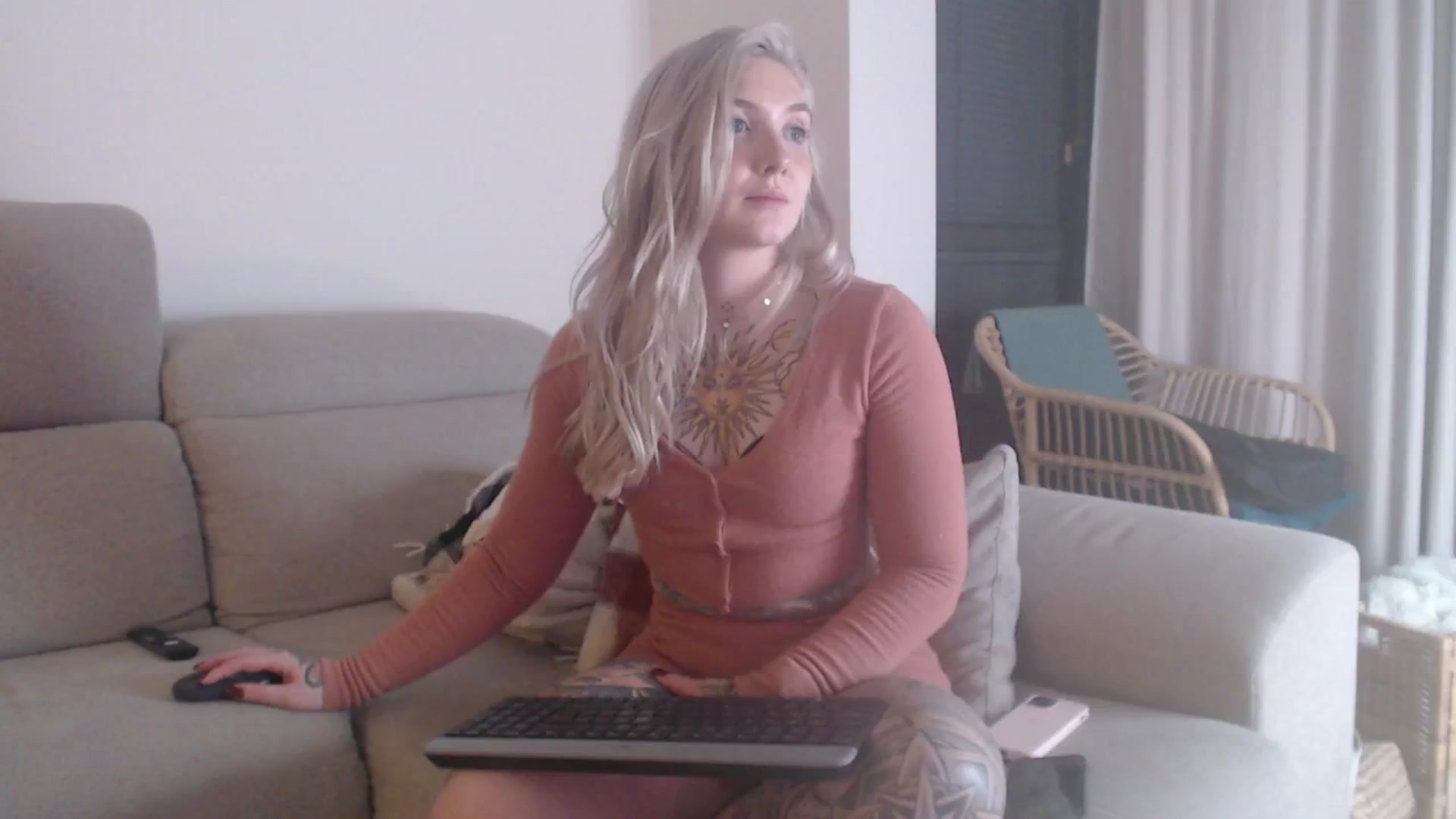 Gallery image thumbnail from Tattoo_bbgirl's myfreecams stream on, 12/01/2025, 22:45 image 8 of 20