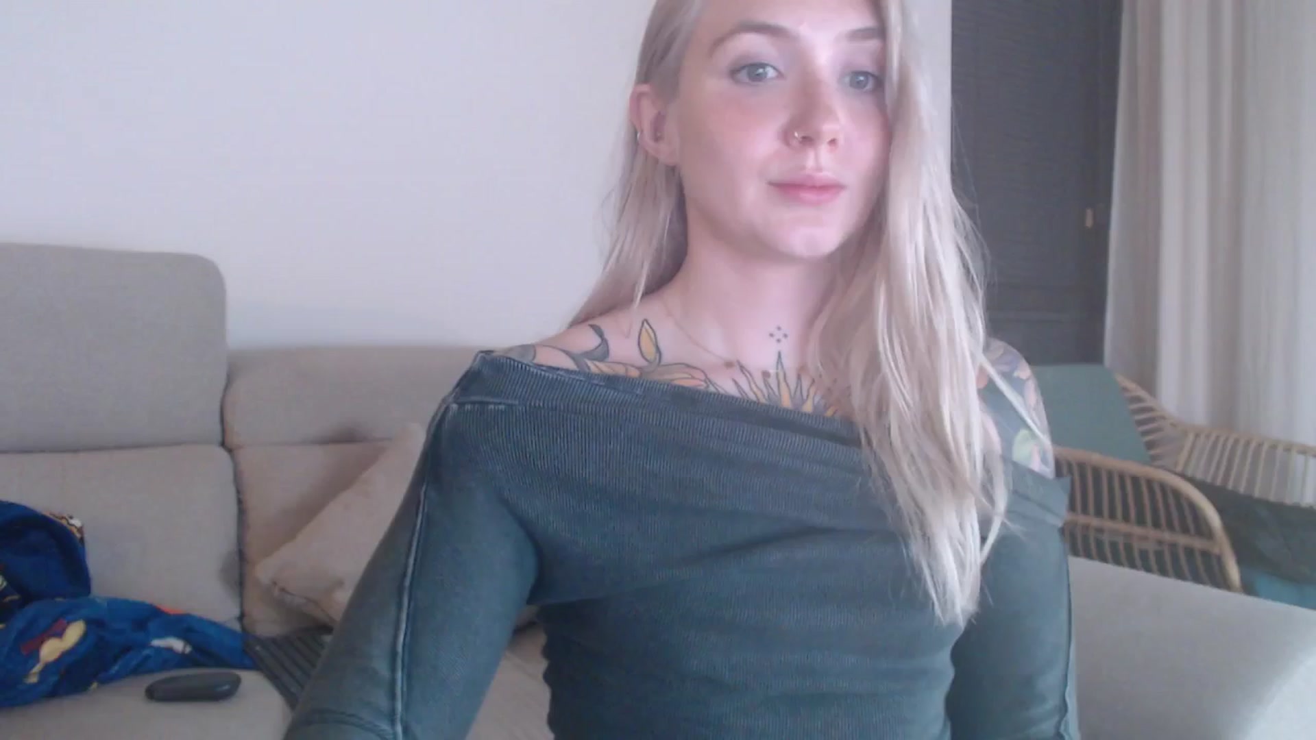Gallery image thumbnail from Tattoo_bbgirl's myfreecams stream on, 12/06/2025, 18:16 image 1 of 20