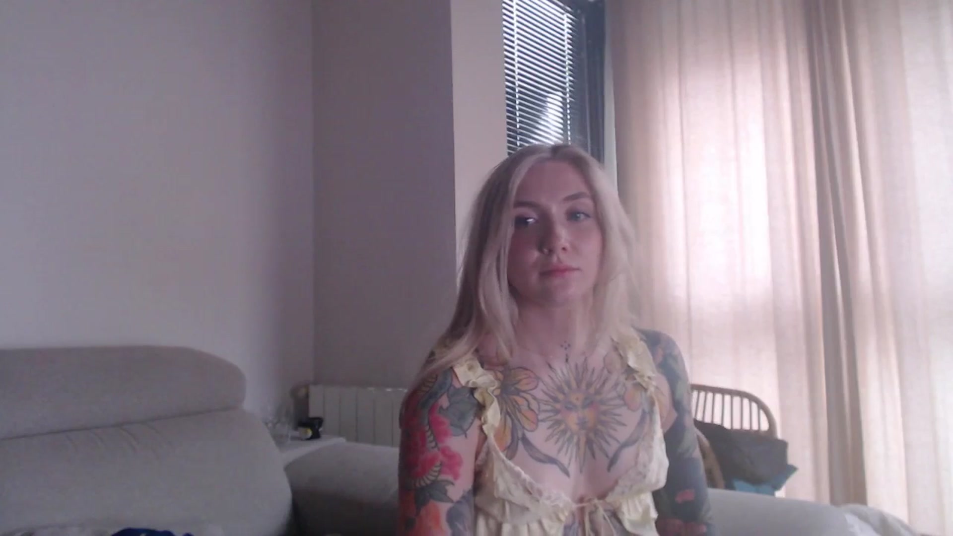Gallery image thumbnail from Tattoo_bbgirl's myfreecams stream on, 12/10/2025, 17:00 image 17 of 20