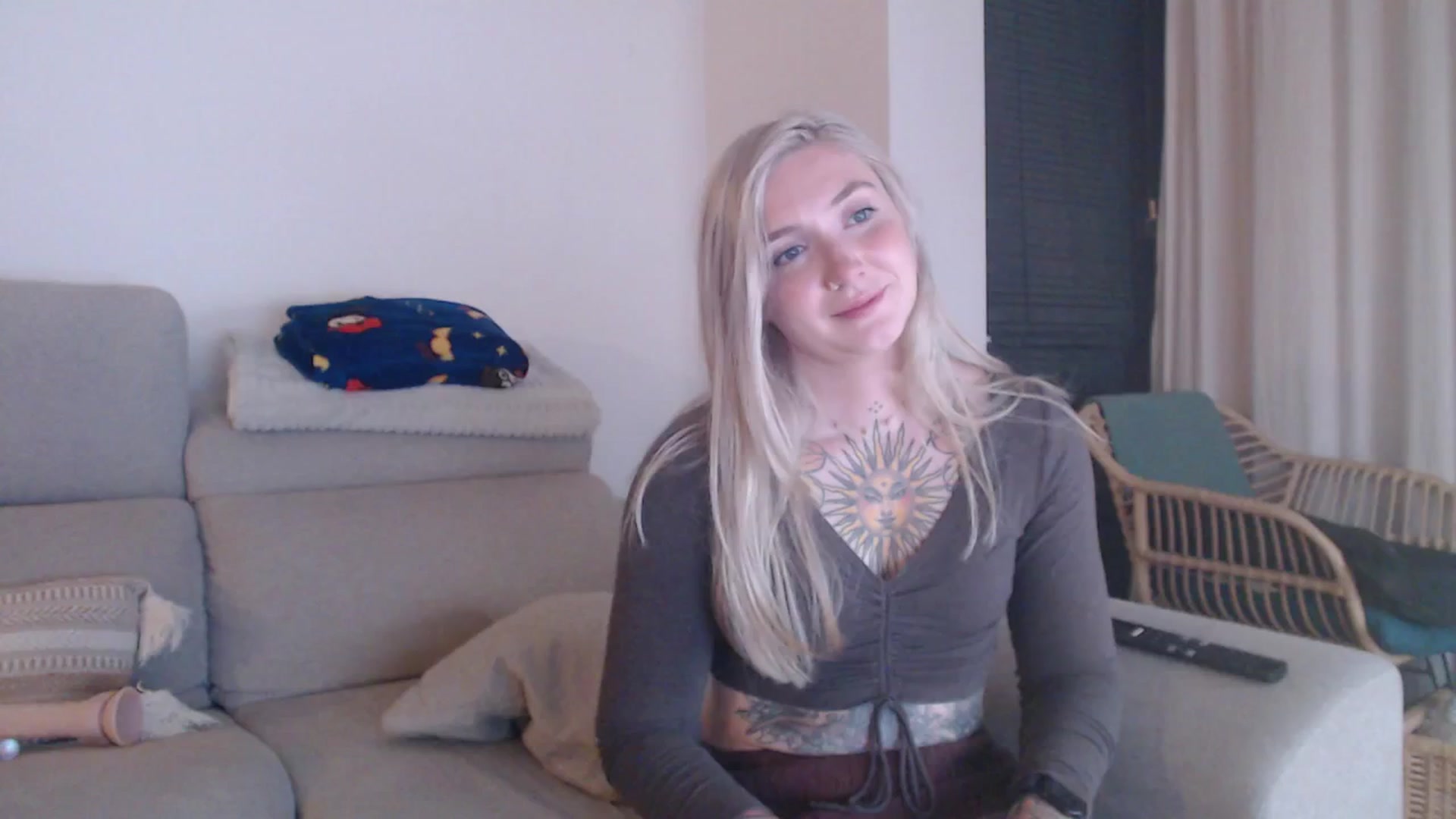 Gallery image thumbnail from Tattoo_bbgirl's myfreecams stream on, 12/11/2025, 22:47 image 5 of 20