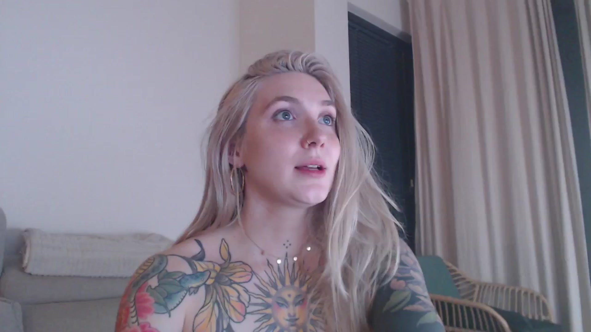 Gallery image thumbnail from Tattoo_bbgirl's myfreecams stream on, 12/12/2025, 20:25 image 18 of 20
